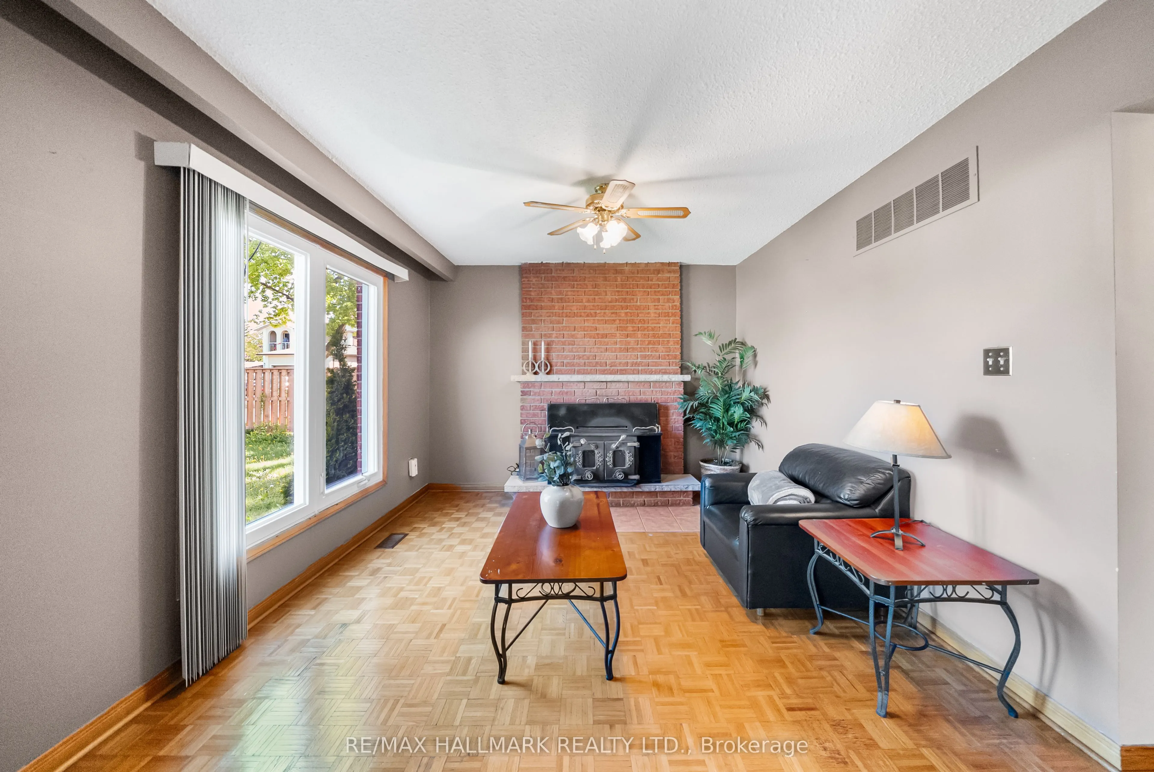232 Chalfield Lane