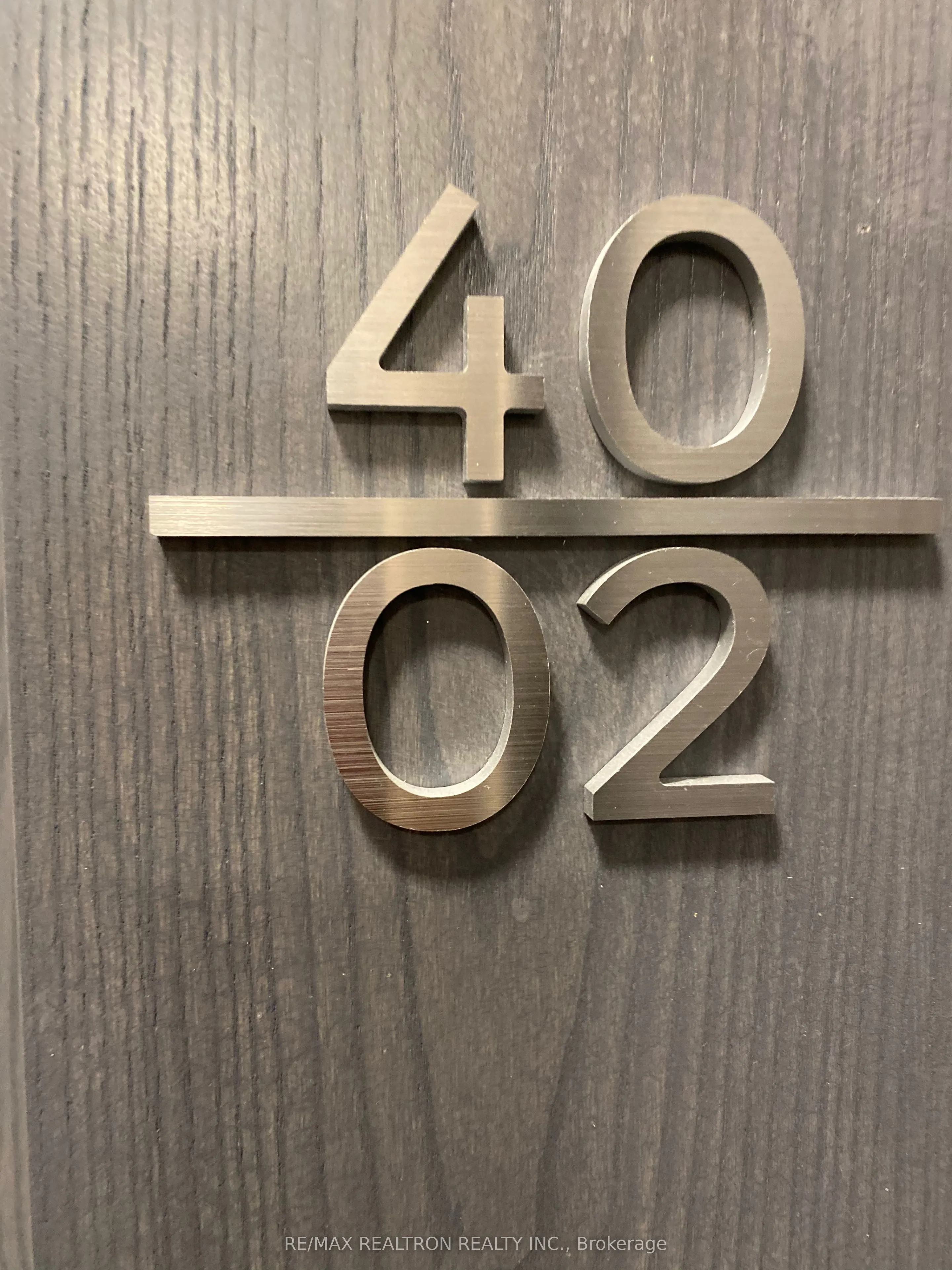 7 Mabelle Avenue NW, #4002