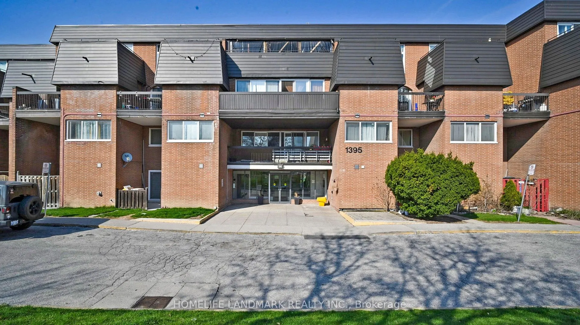 1395 Williamsport Drive, #352