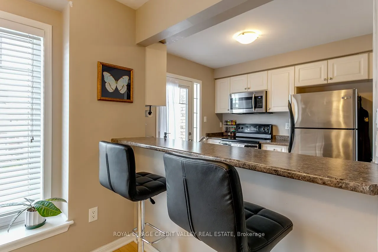 888 Fowles Court