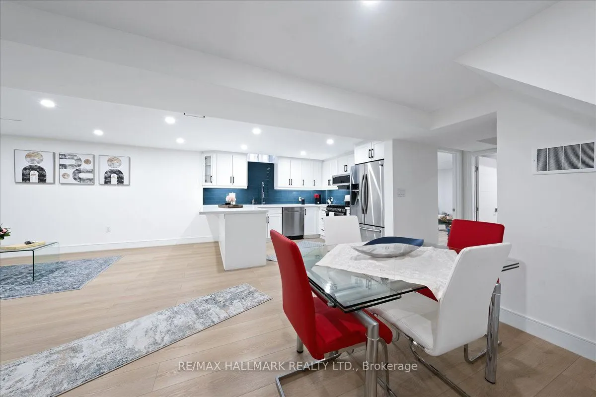 3326 Dovetail Mews