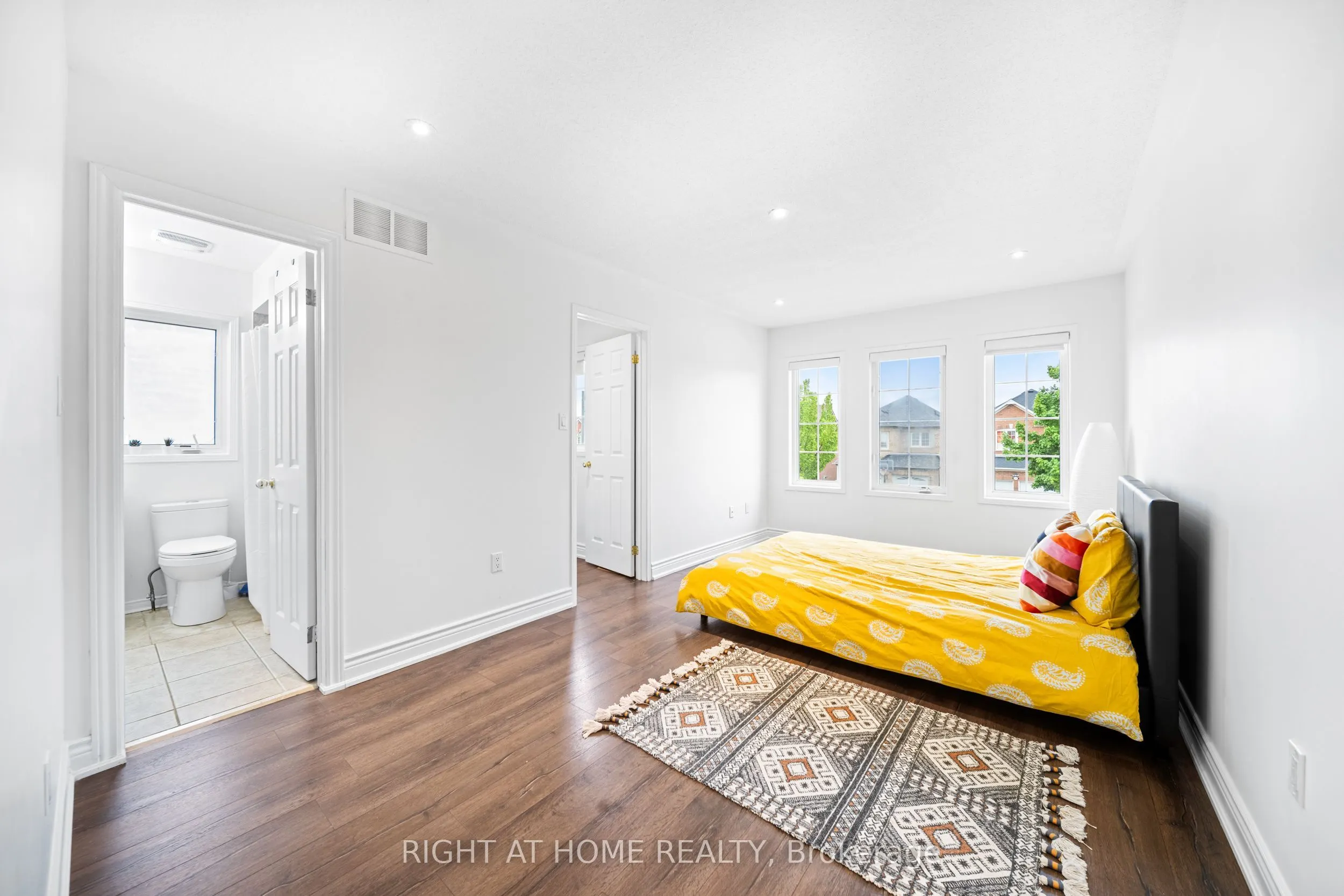 3881 Partition Road