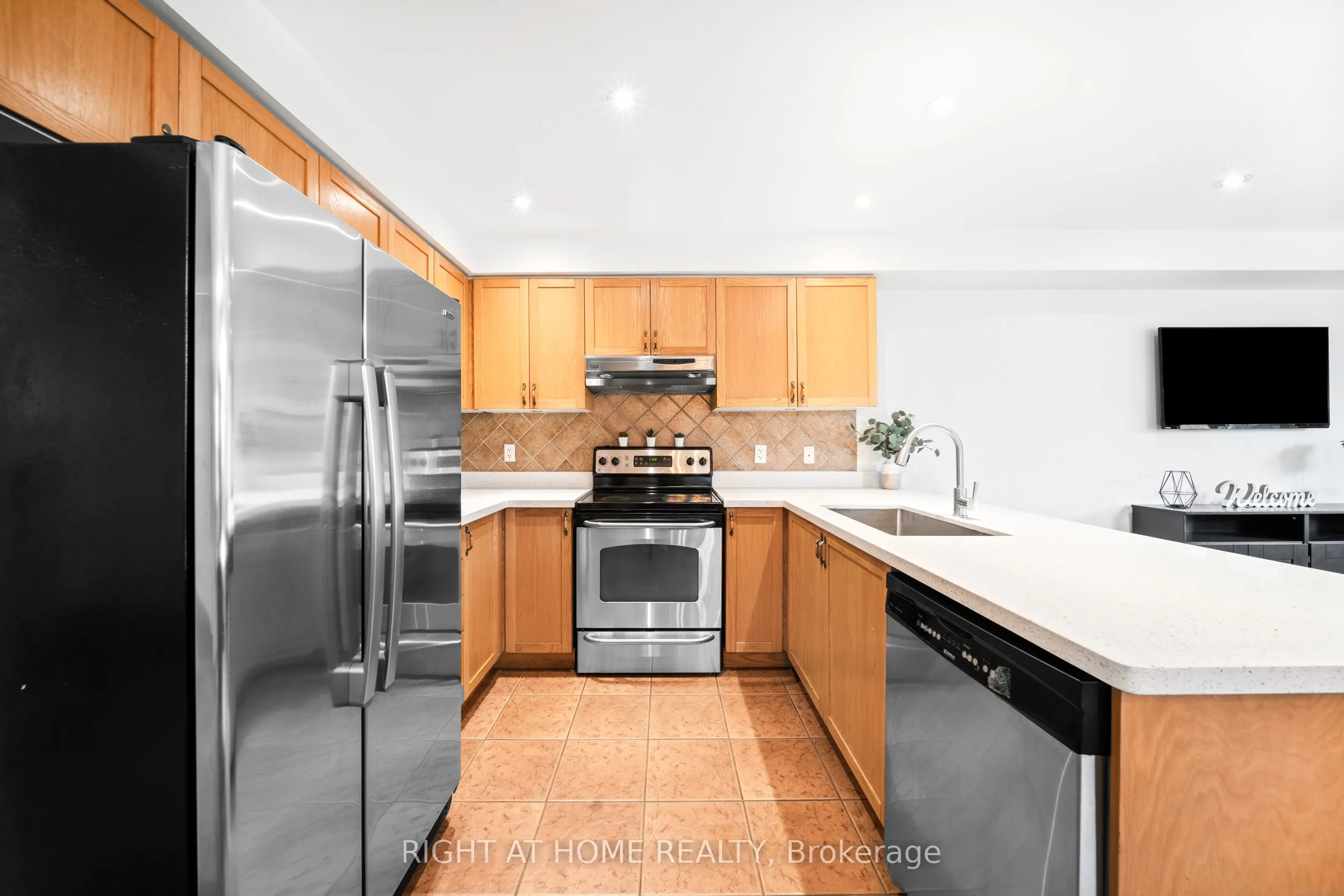 3881 Partition Road