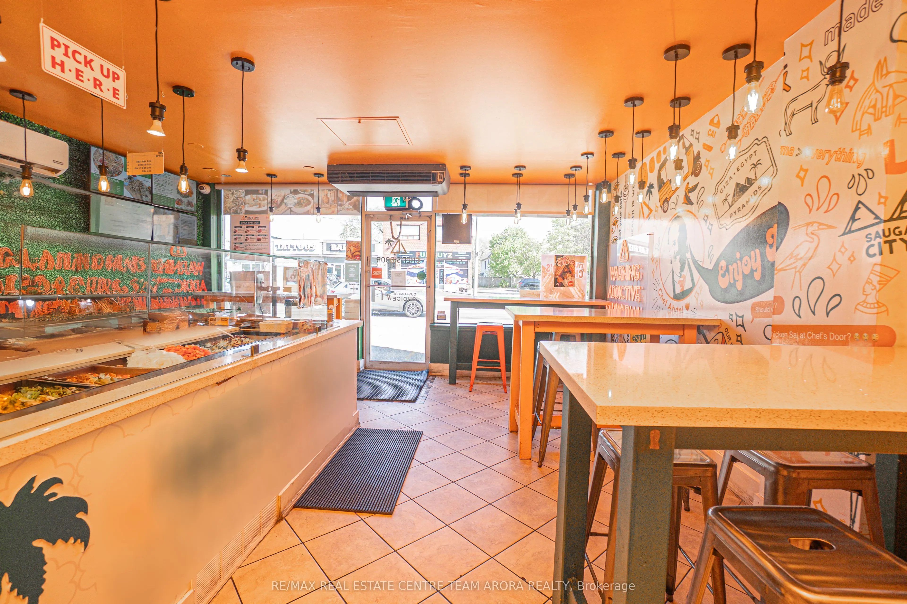 723 Lakeshore Road E