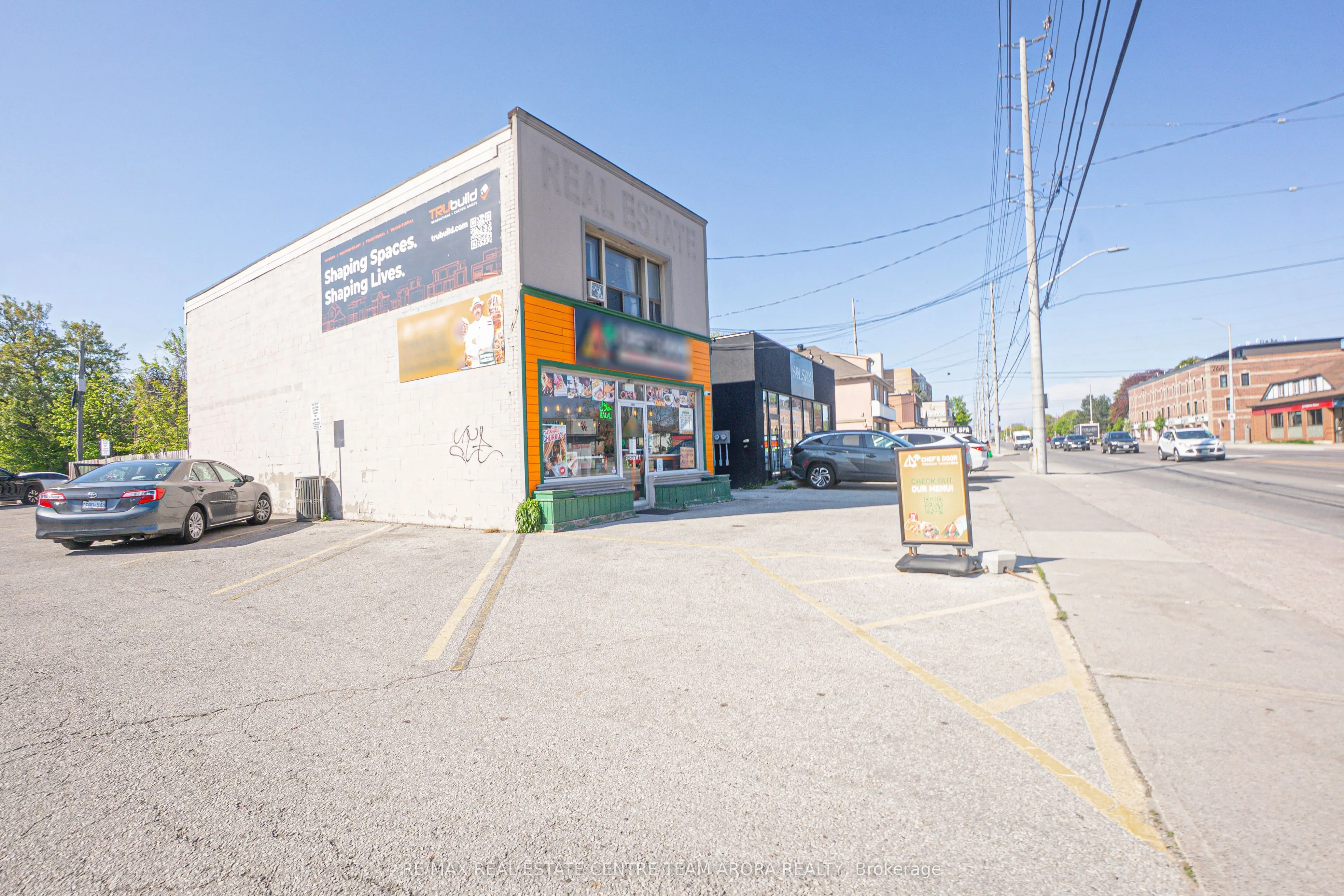 723 Lakeshore Road E