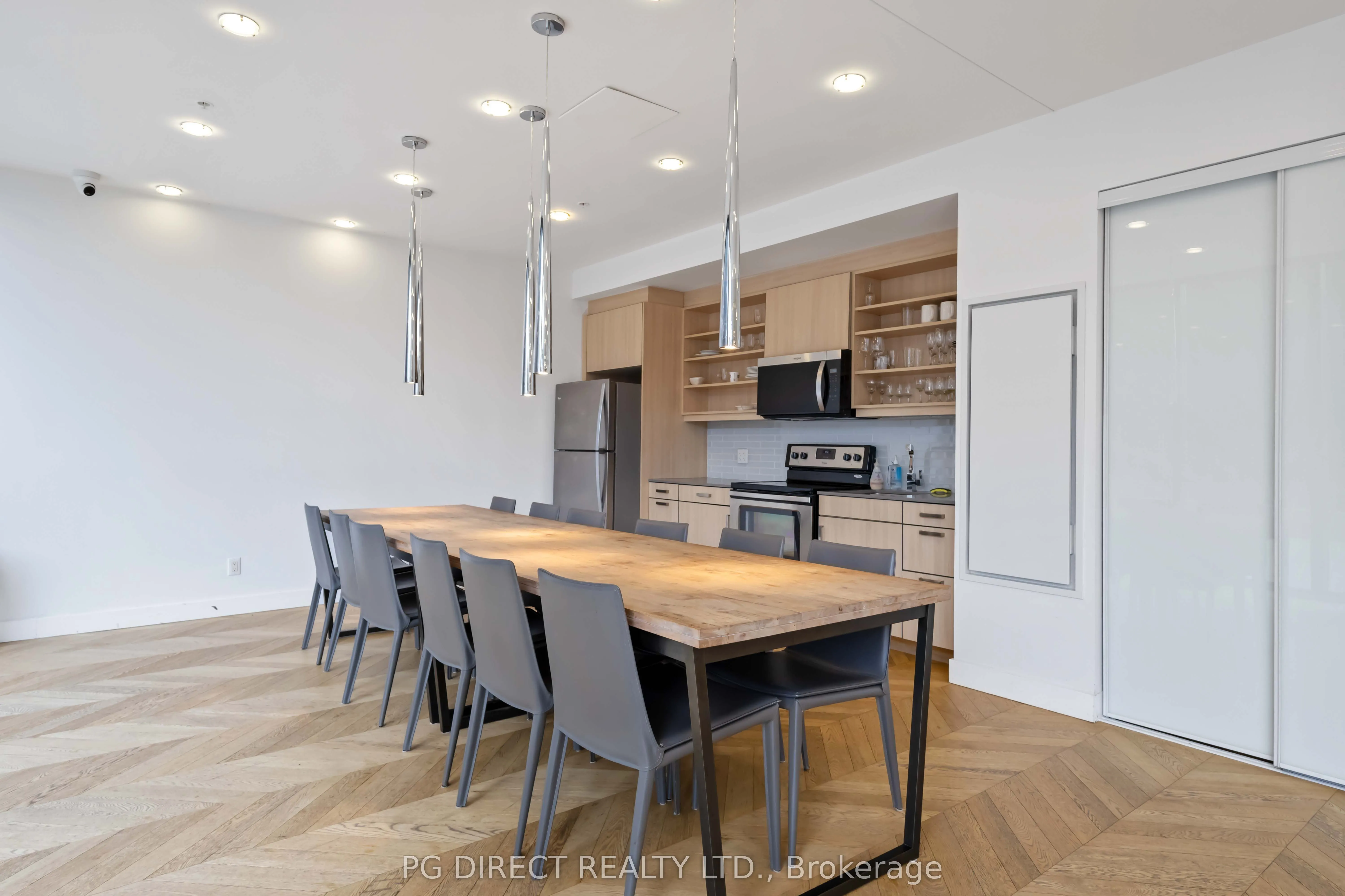 38 Howard Park Avenue, #622