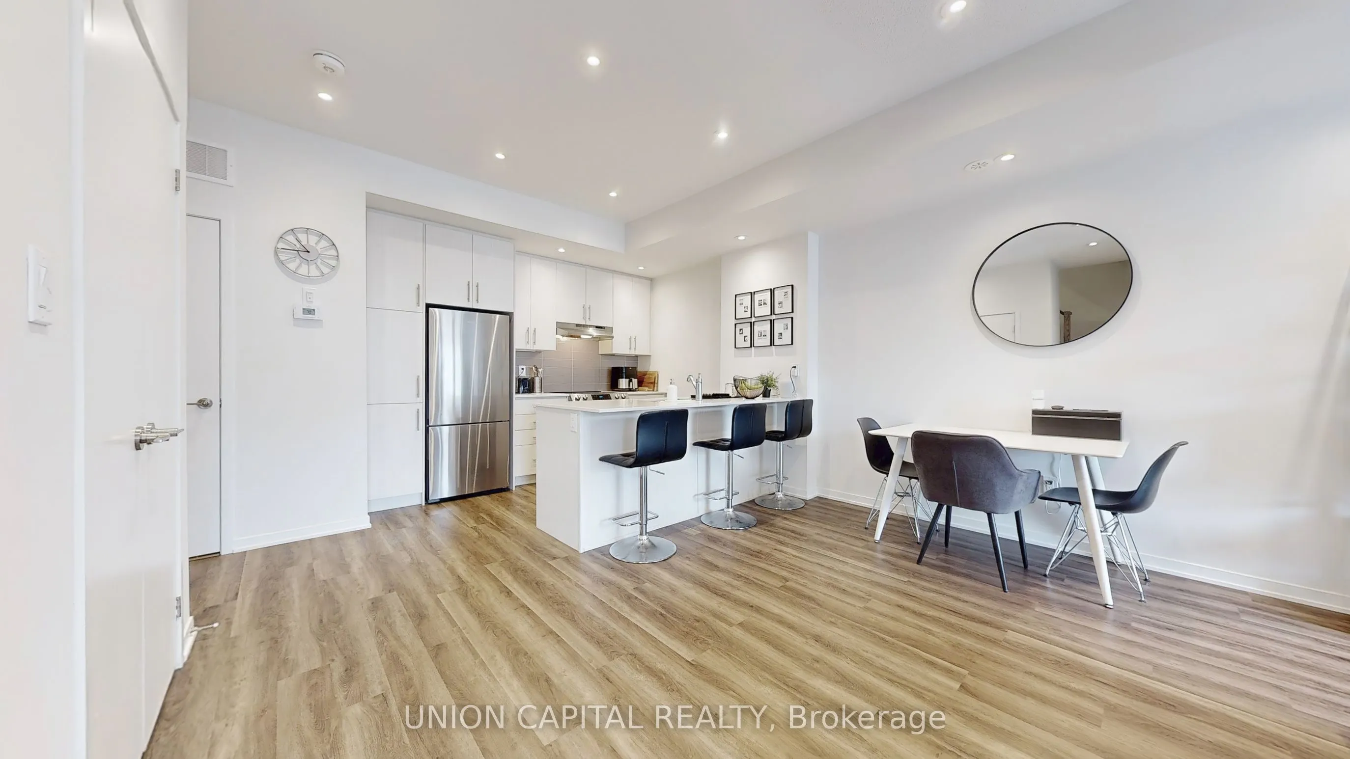 15 William Jackson Way, #23