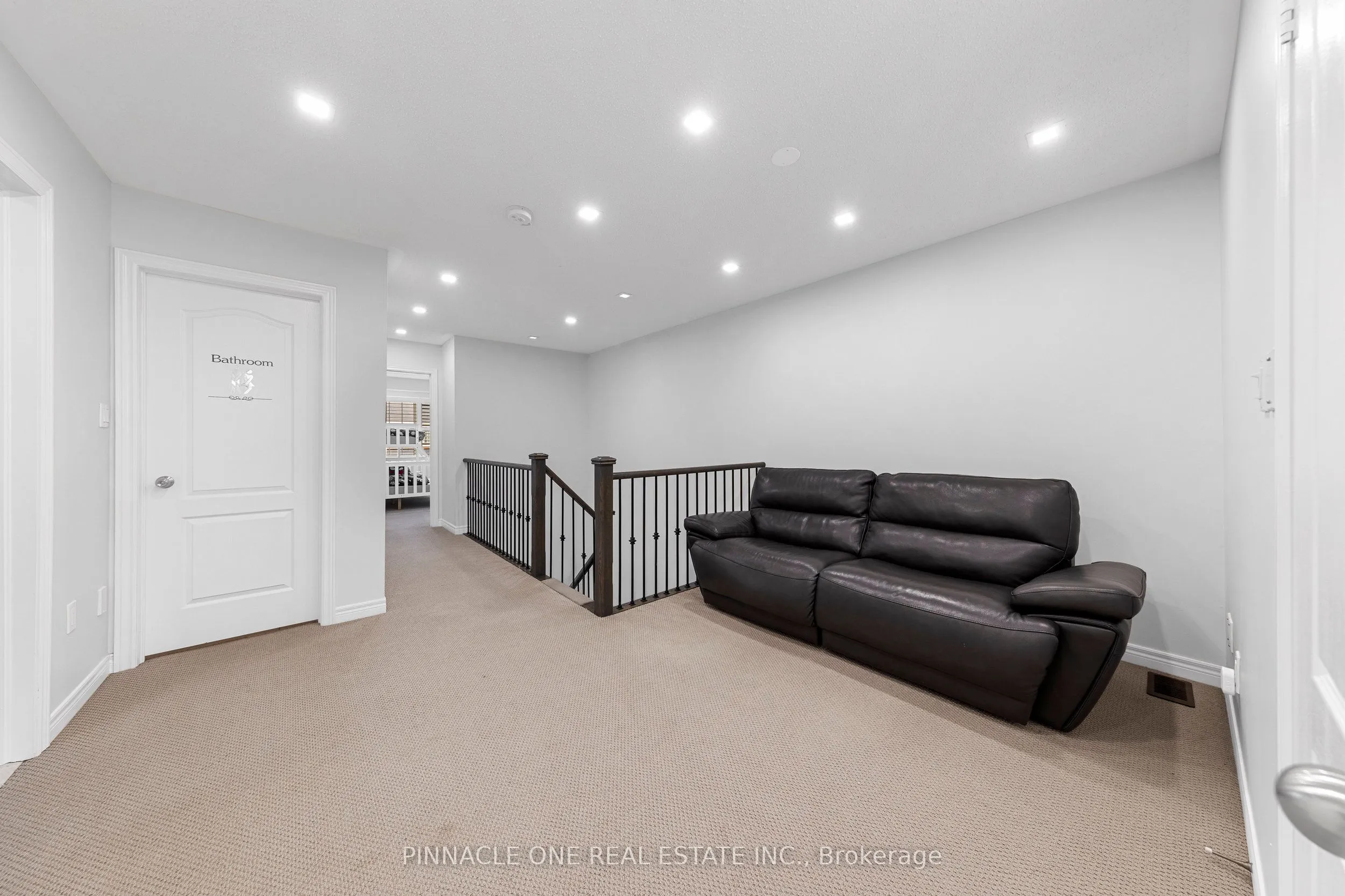 142 Sky Harbour Drive