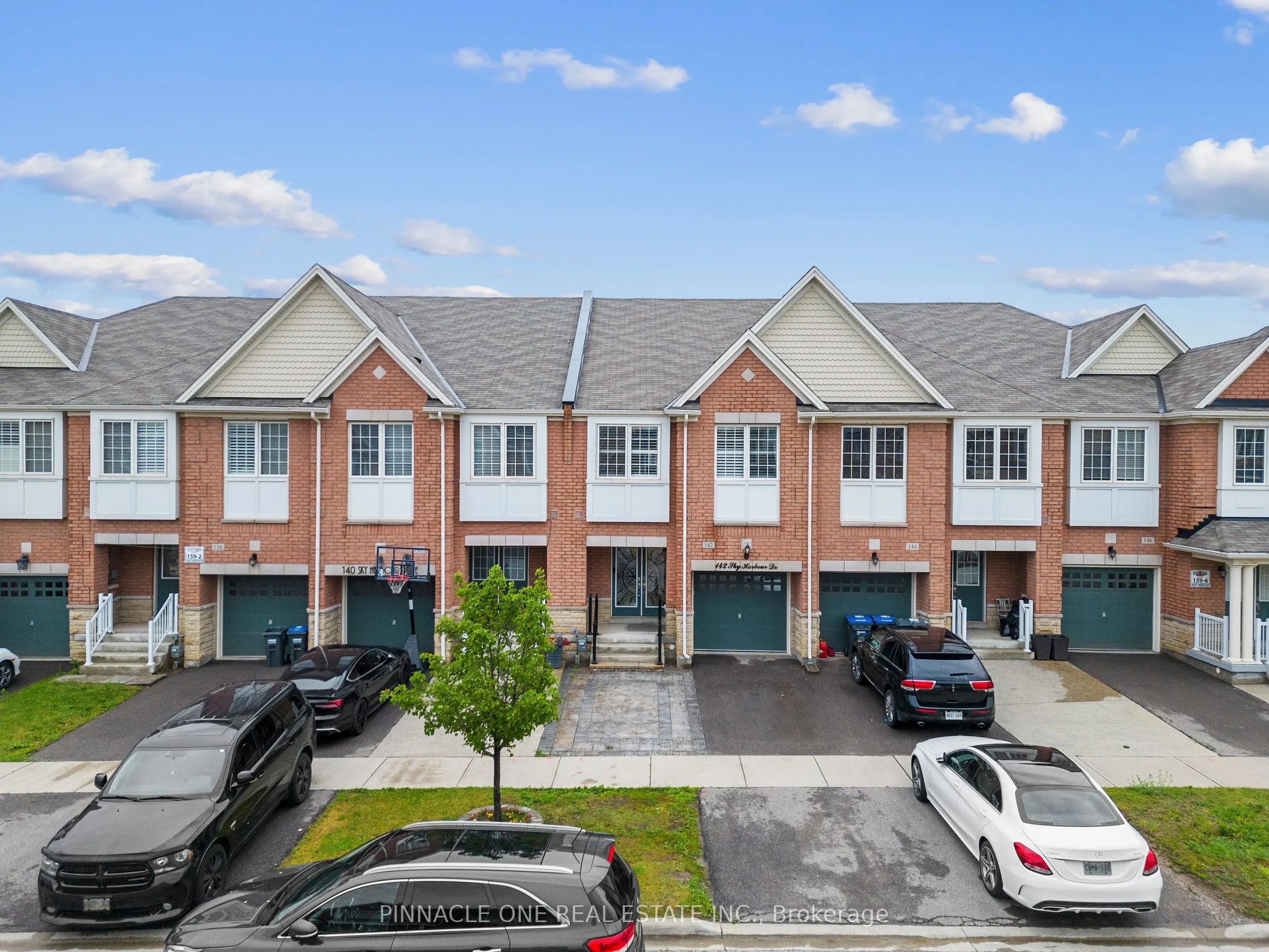 142 Sky Harbour Drive