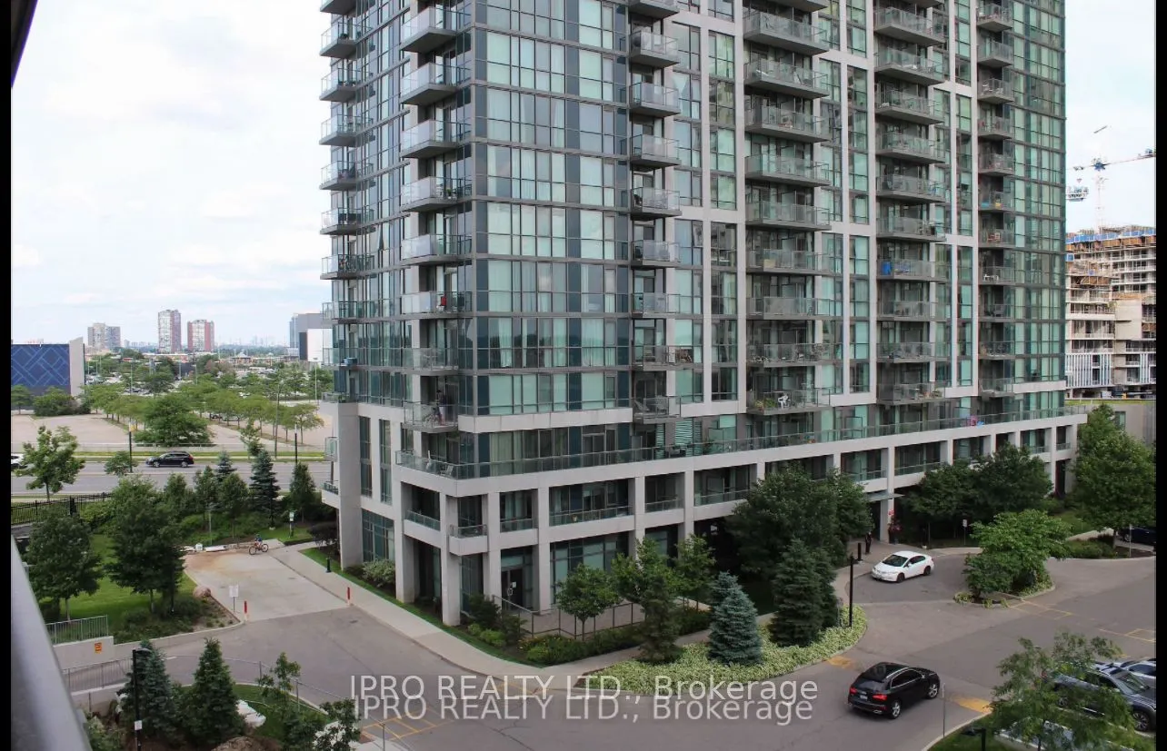 349 Rathburn Road, #611