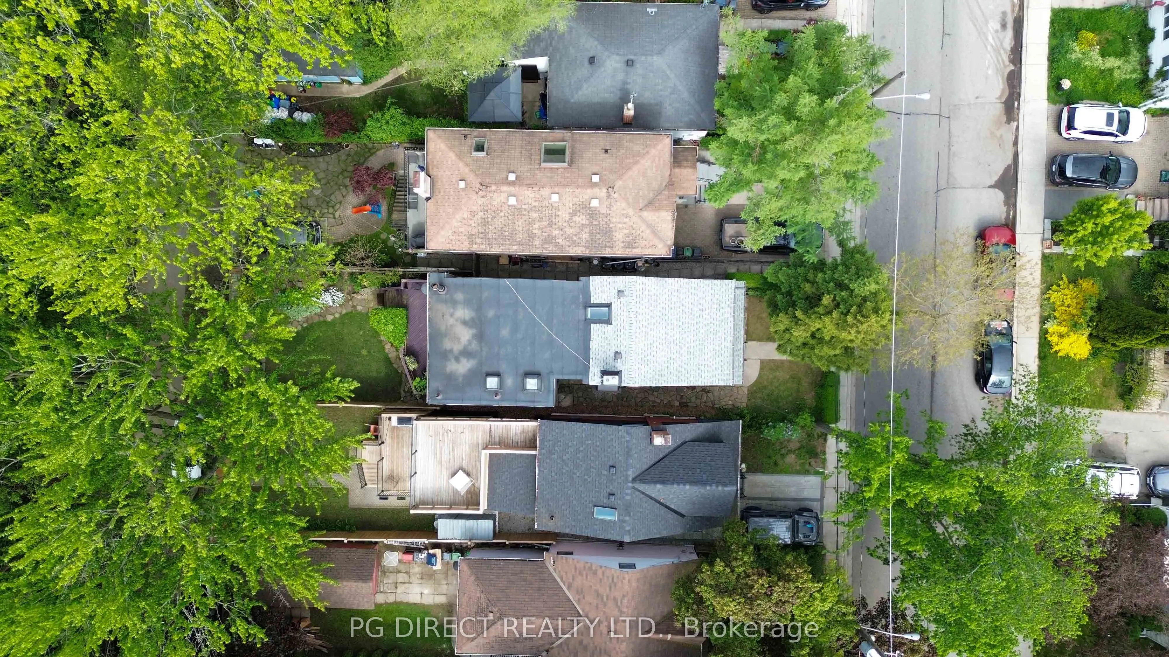 27 Warren Crescent