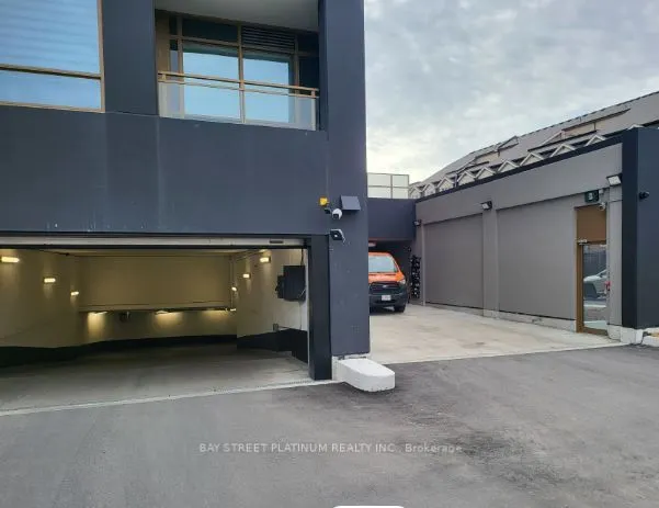 2343 Khalsa Gate W #537