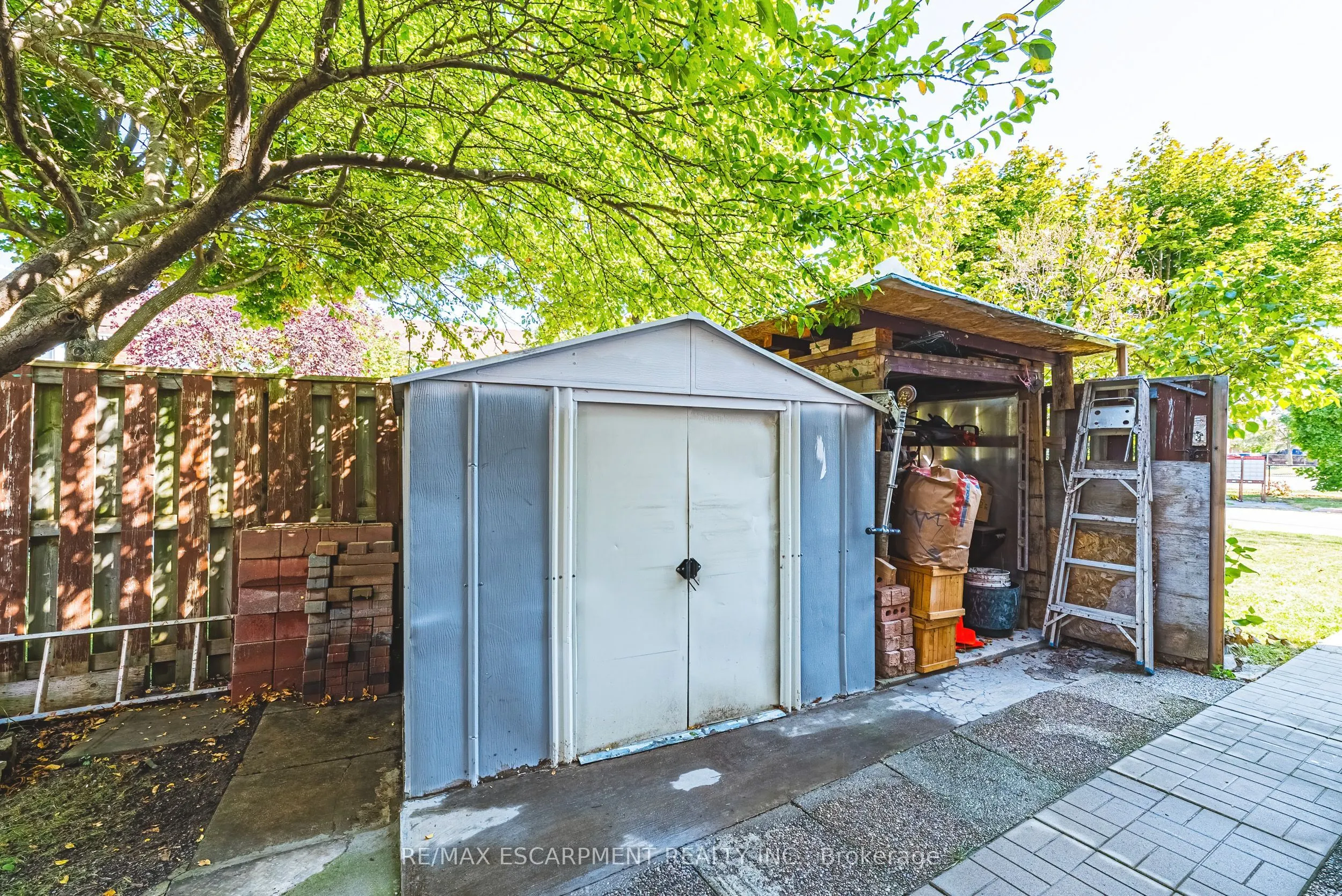 5008 Willowood Drive
