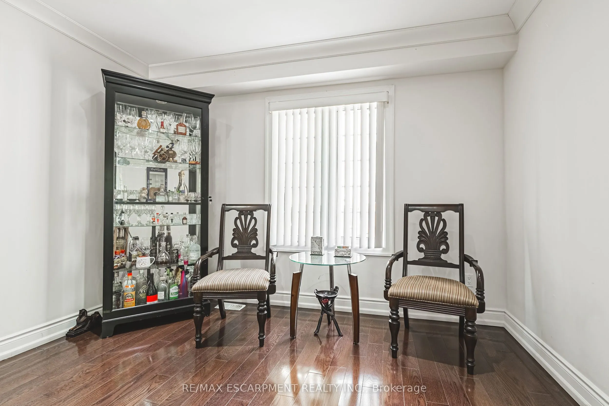 5008 Willowood Drive