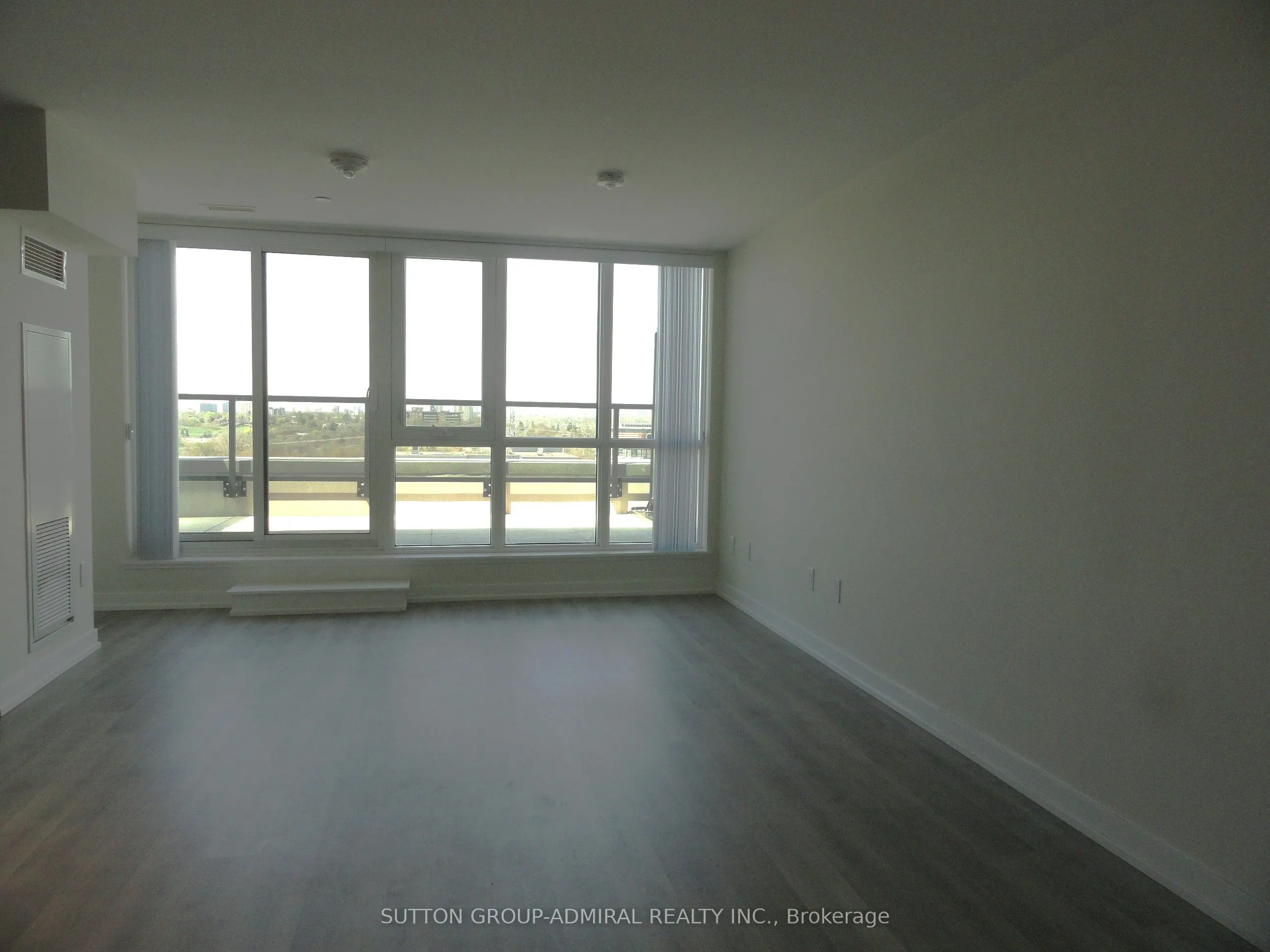 2300 St Clair Avenue W, #718