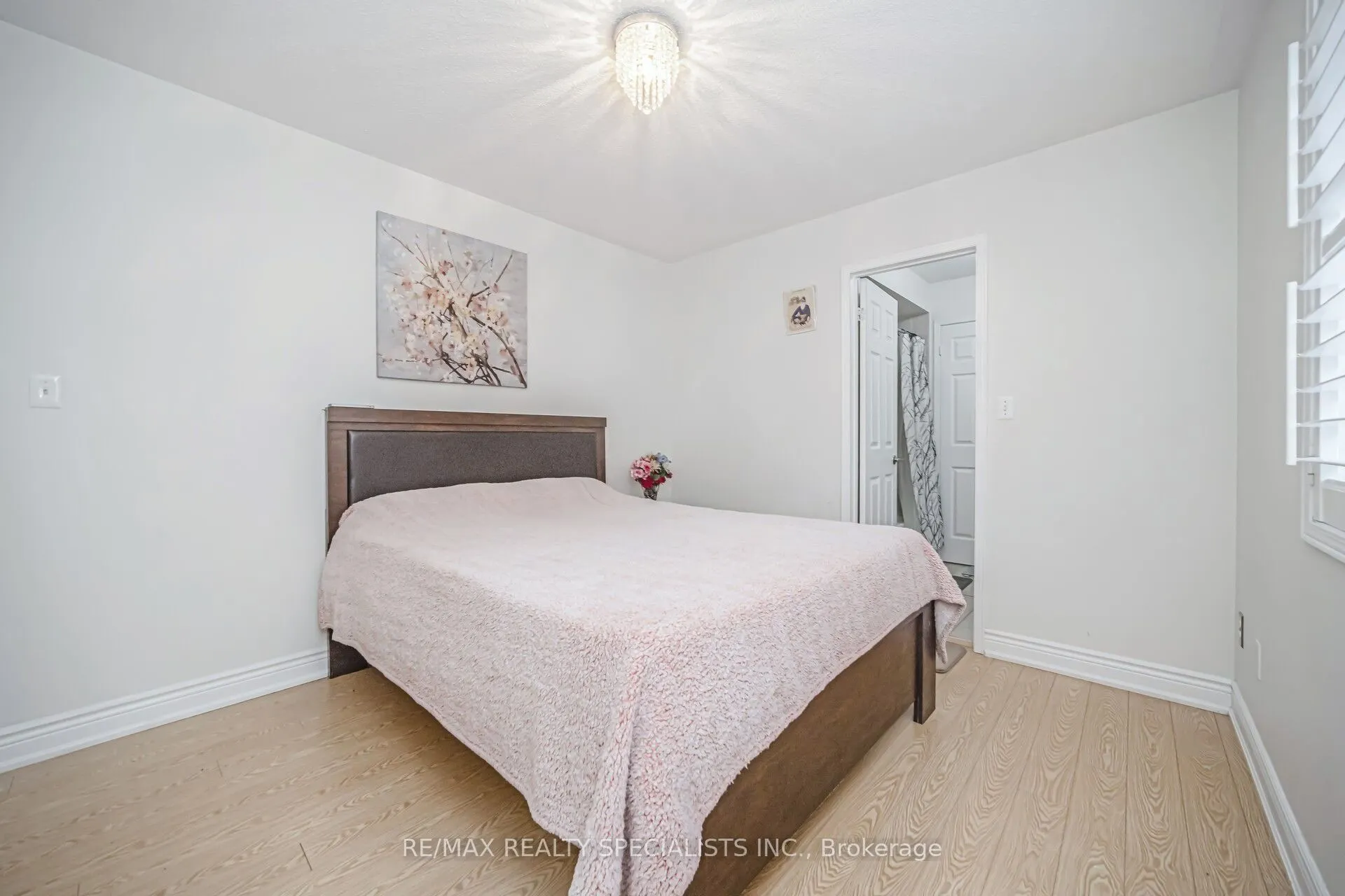 227 Valleyway Drive