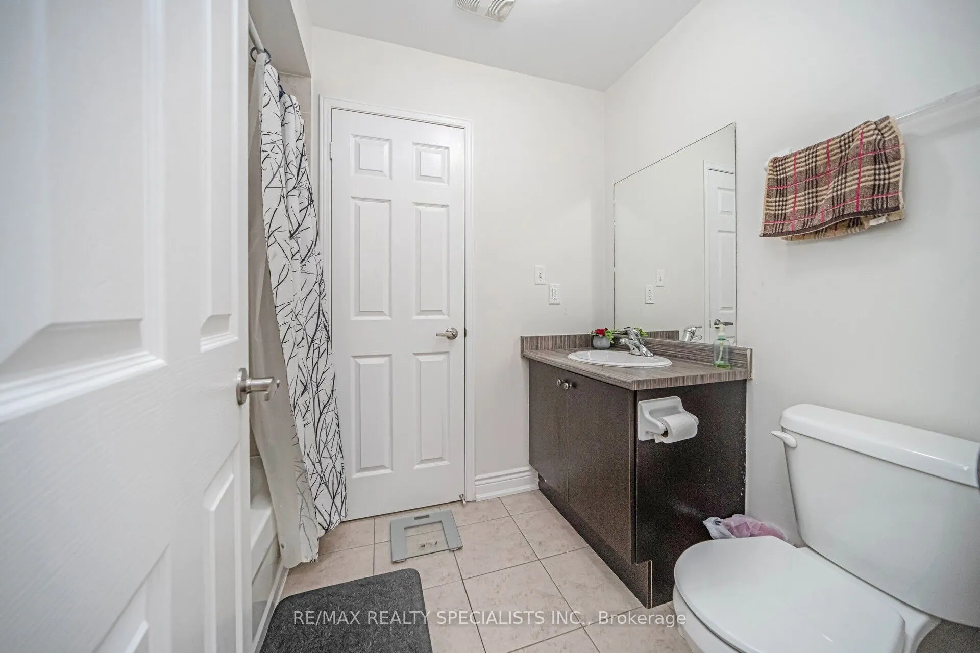 227 Valleyway Drive