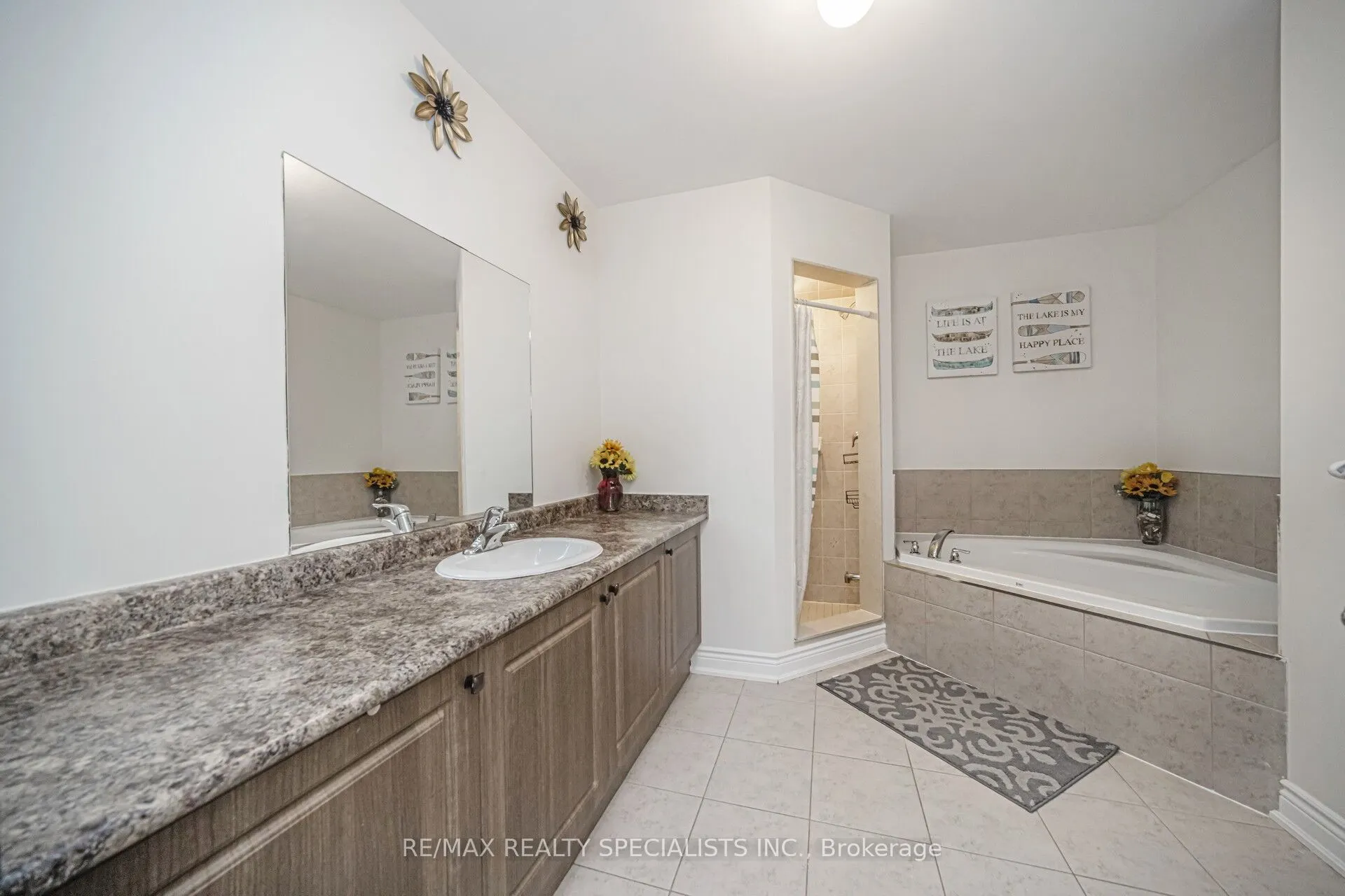 227 Valleyway Drive