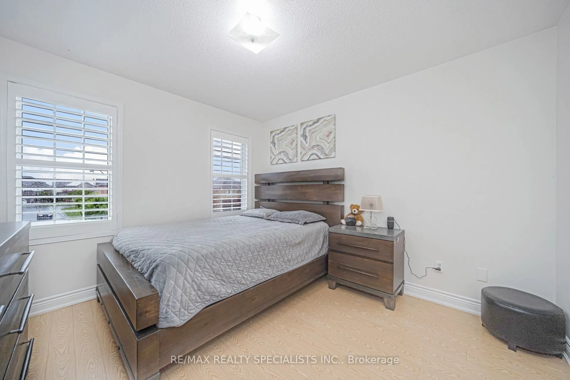 227 Valleyway Drive