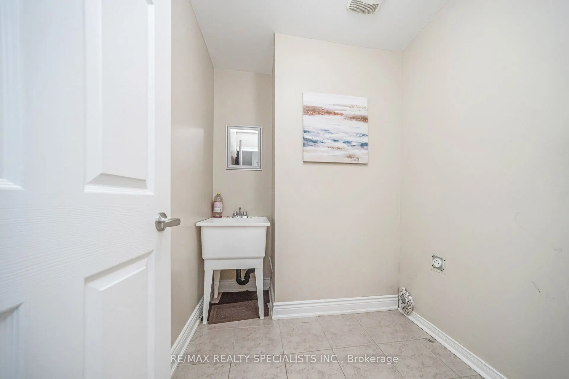 227 Valleyway Drive