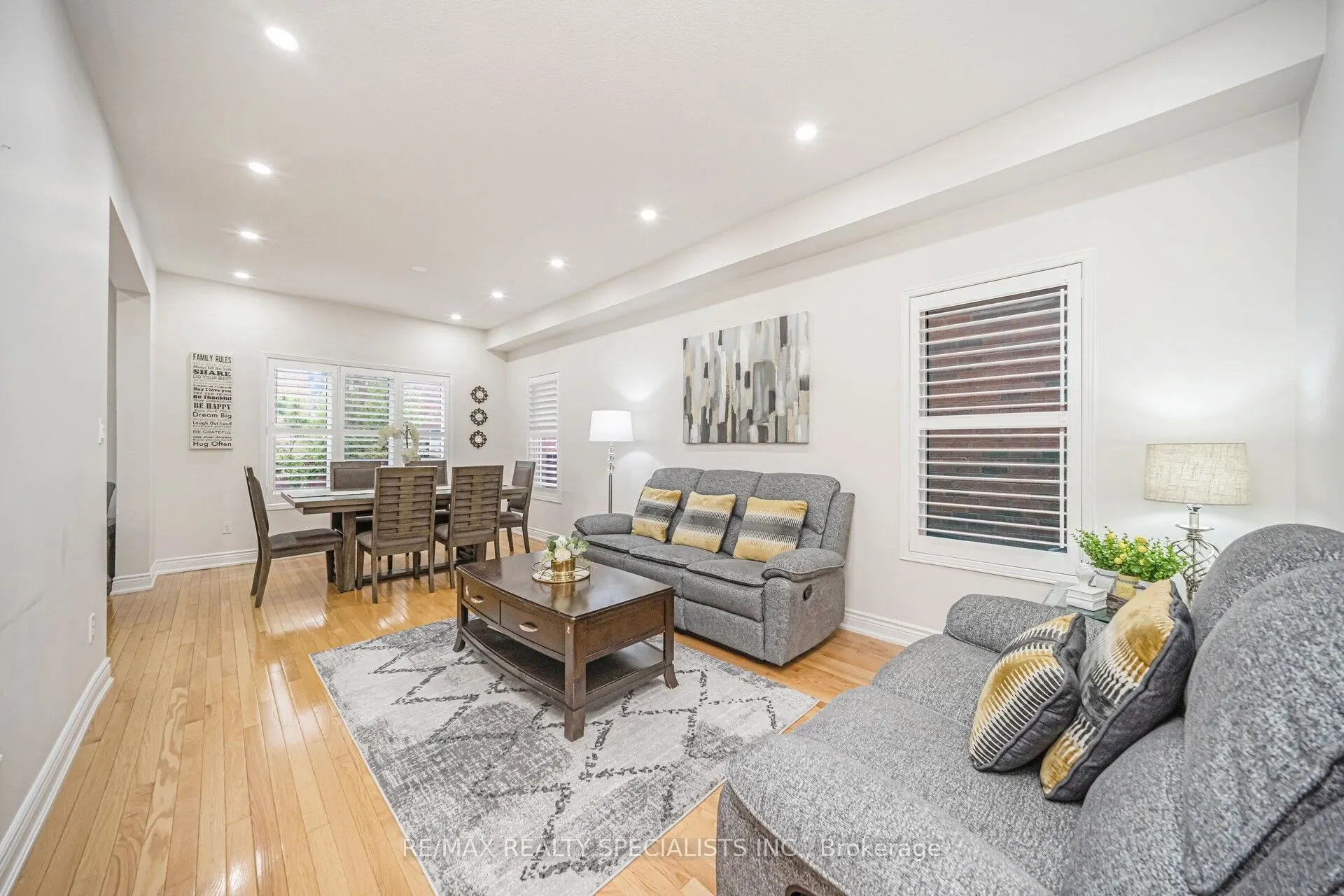 227 Valleyway Drive