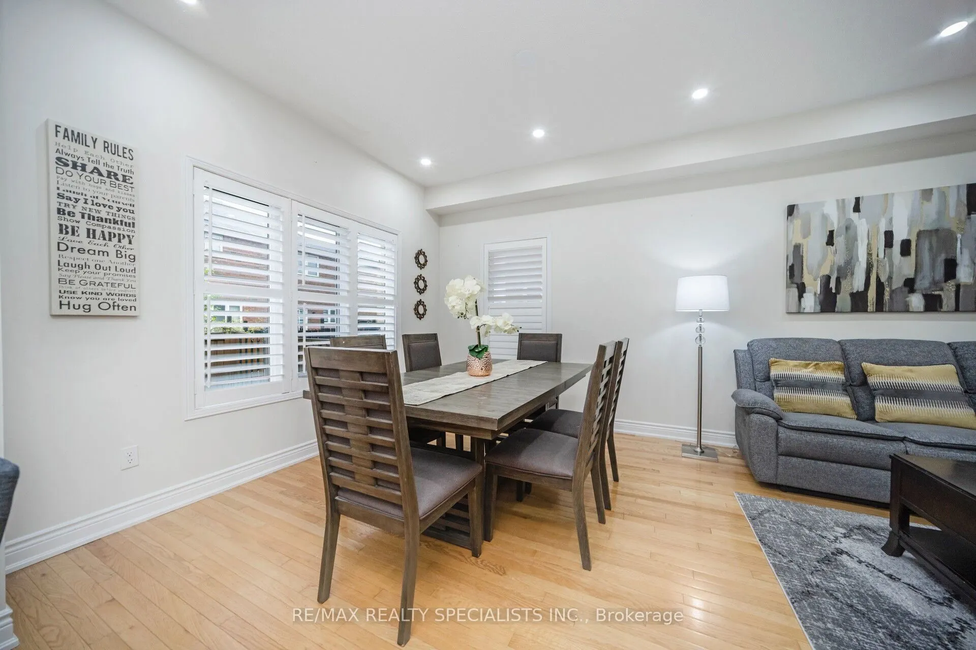 227 Valleyway Drive