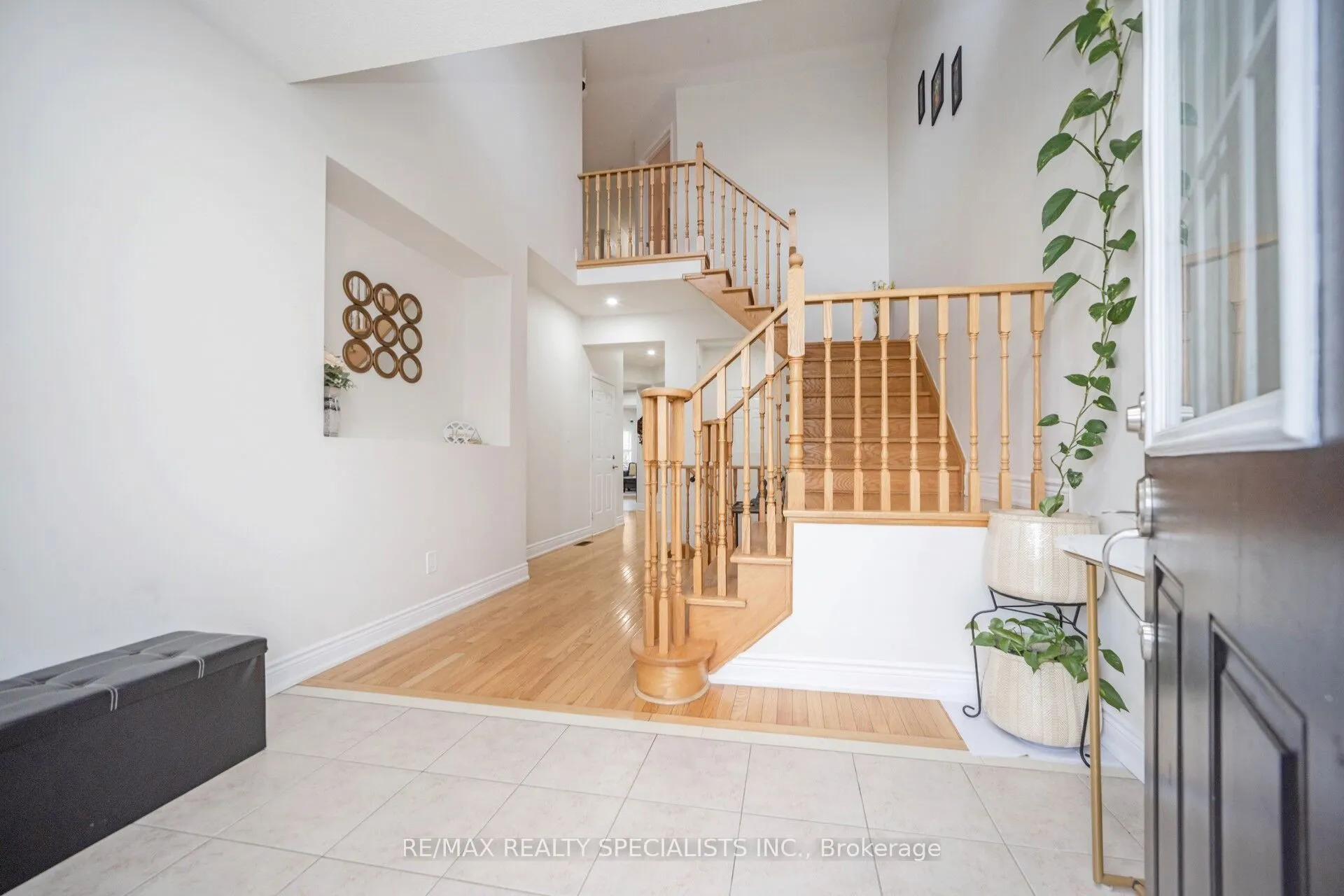 227 Valleyway Drive