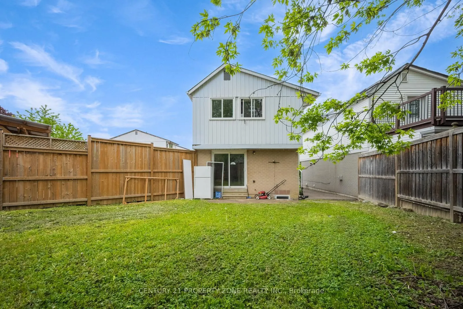 9 Havenbrook Court
