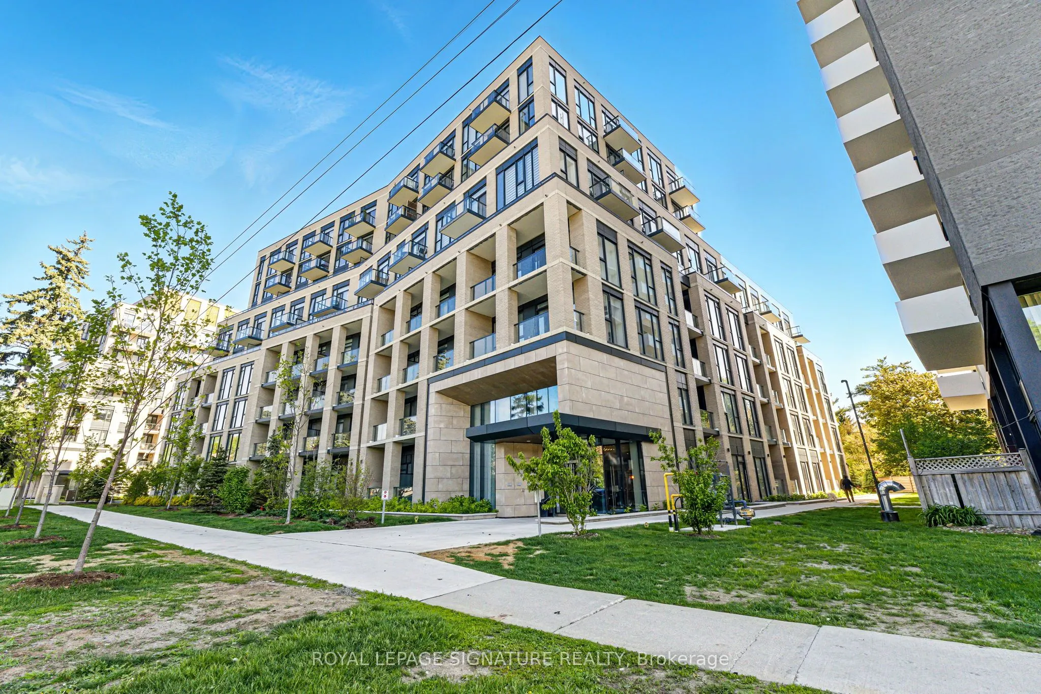 293 The Kingsway, #324