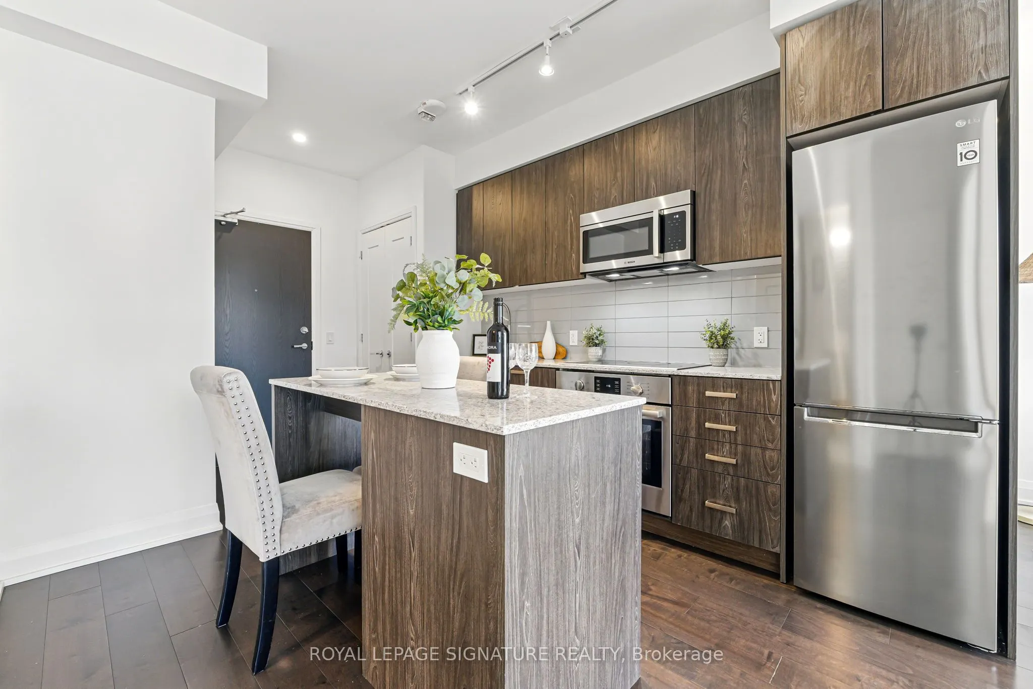 293 The Kingsway, #324