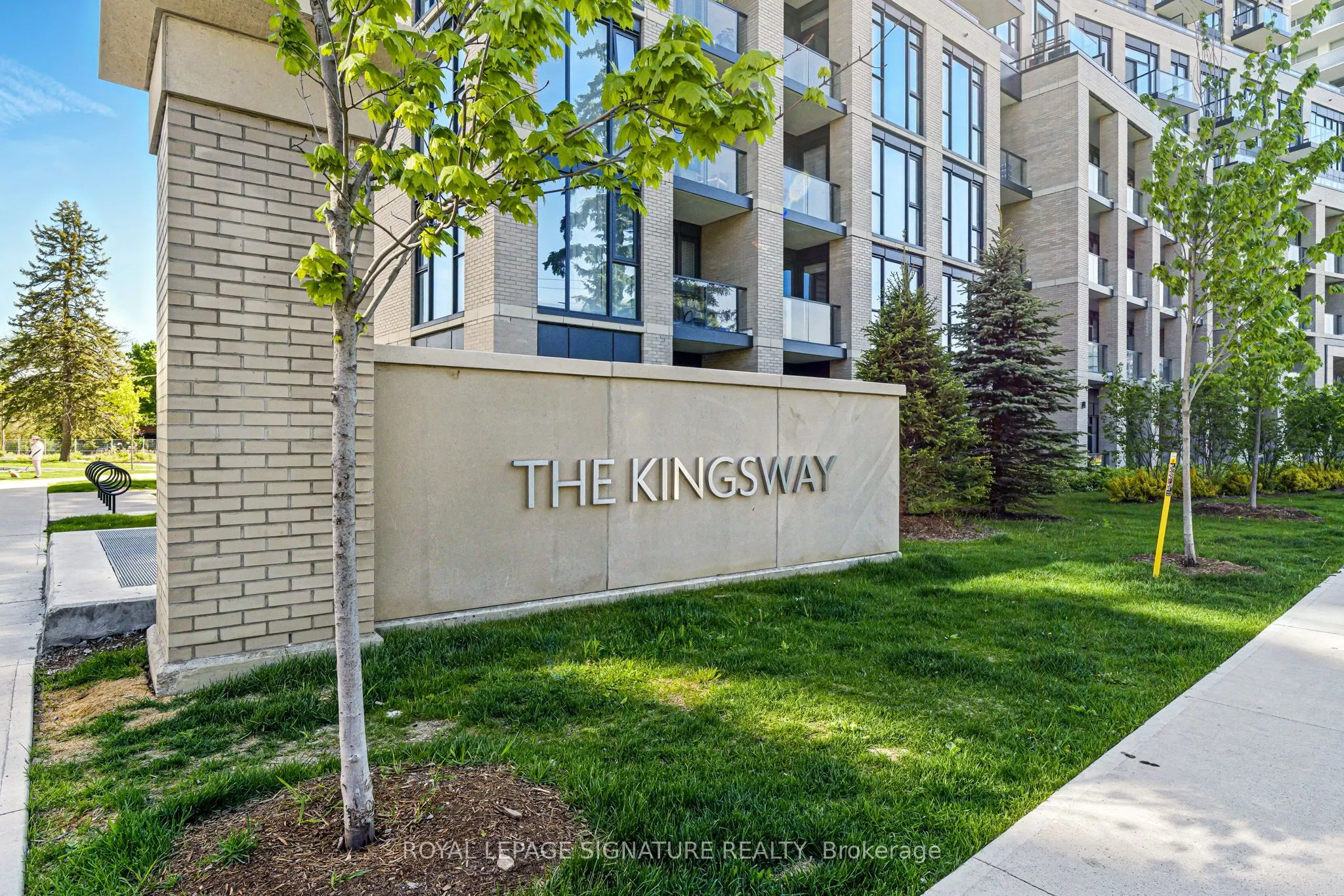 293 The Kingsway, #324