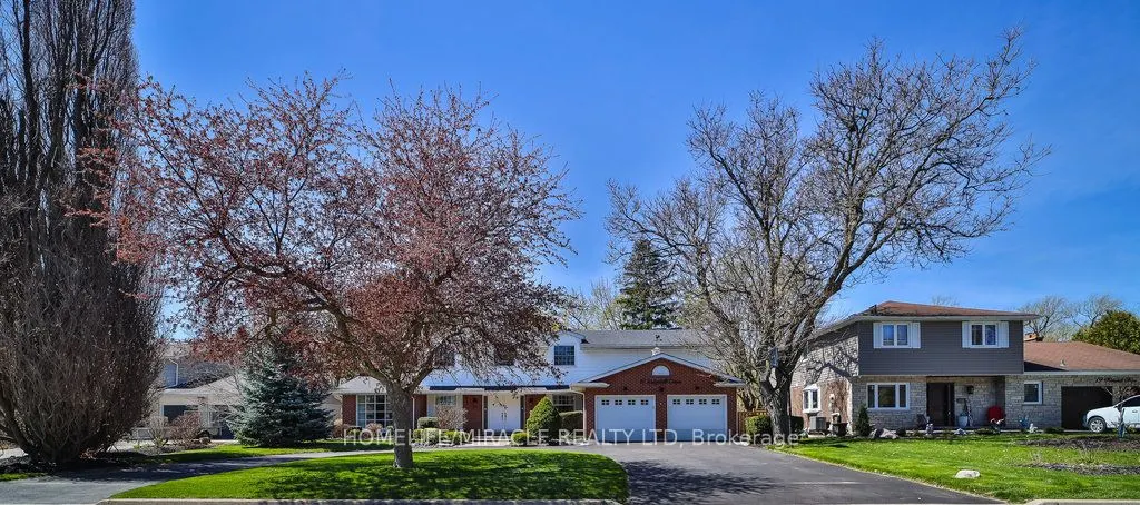 17 Ridgehill Drive