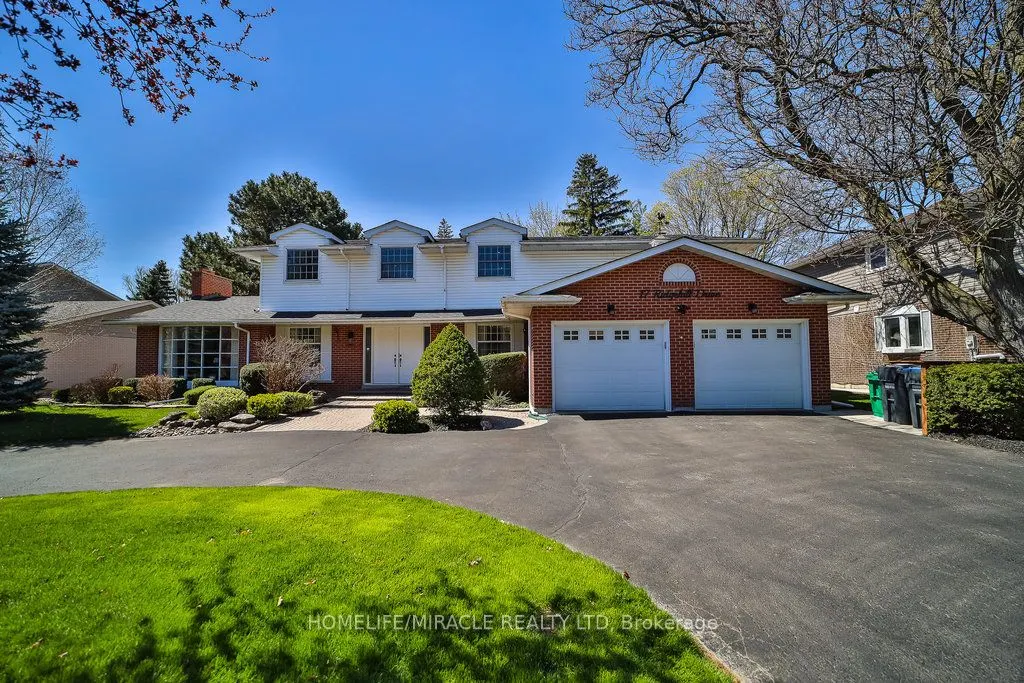 17 Ridgehill Drive