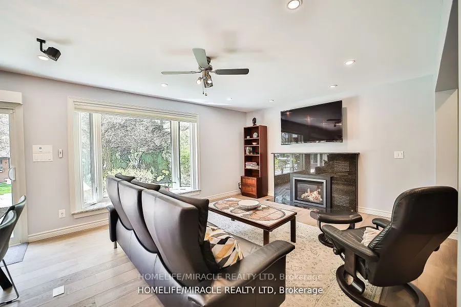 17 Ridgehill Drive