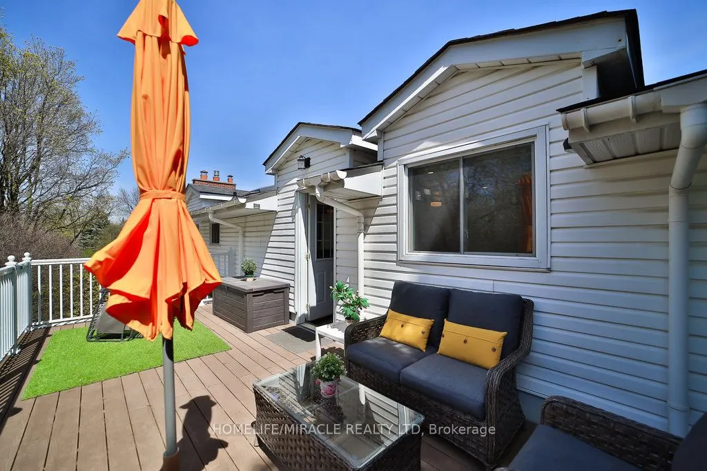 17 Ridgehill Drive