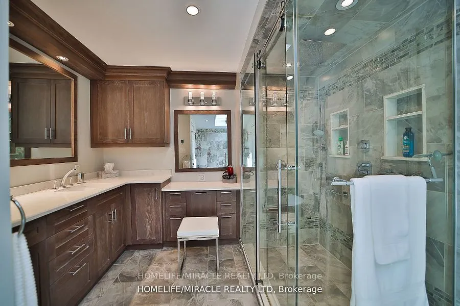 17 Ridgehill Drive
