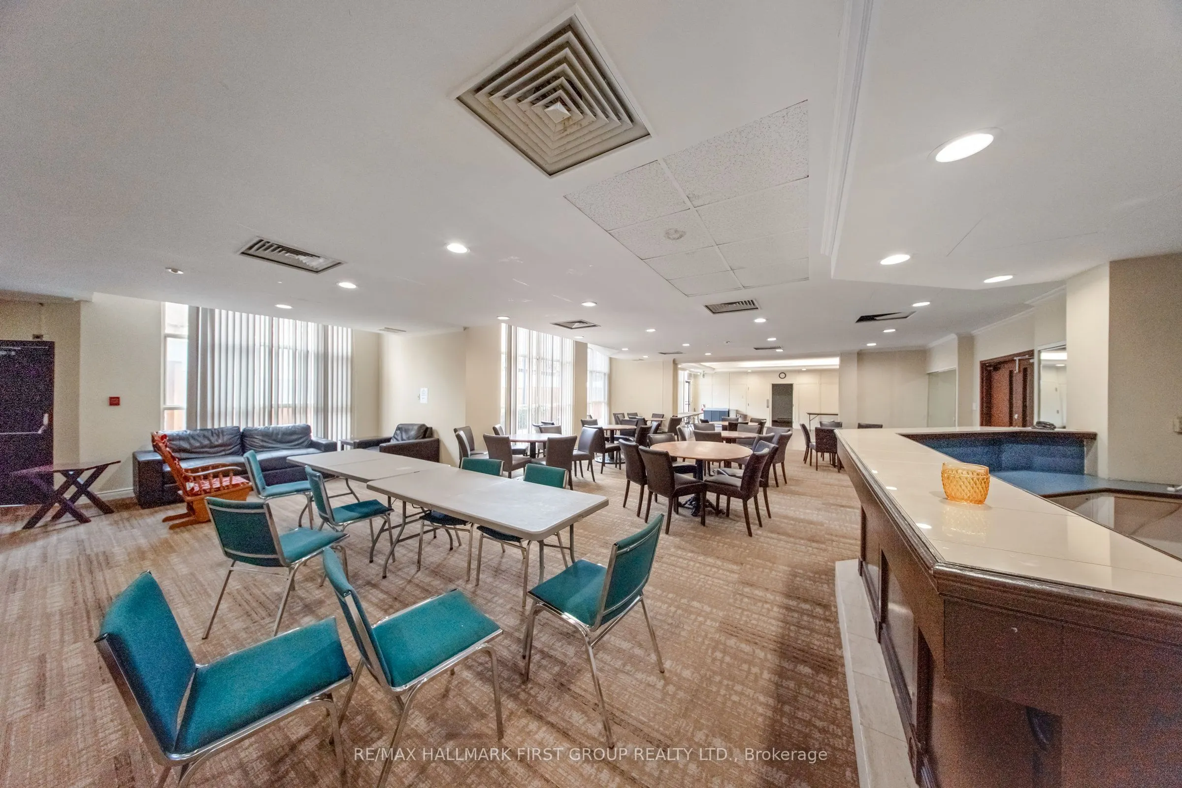 8351 McLaughlin Road S #218