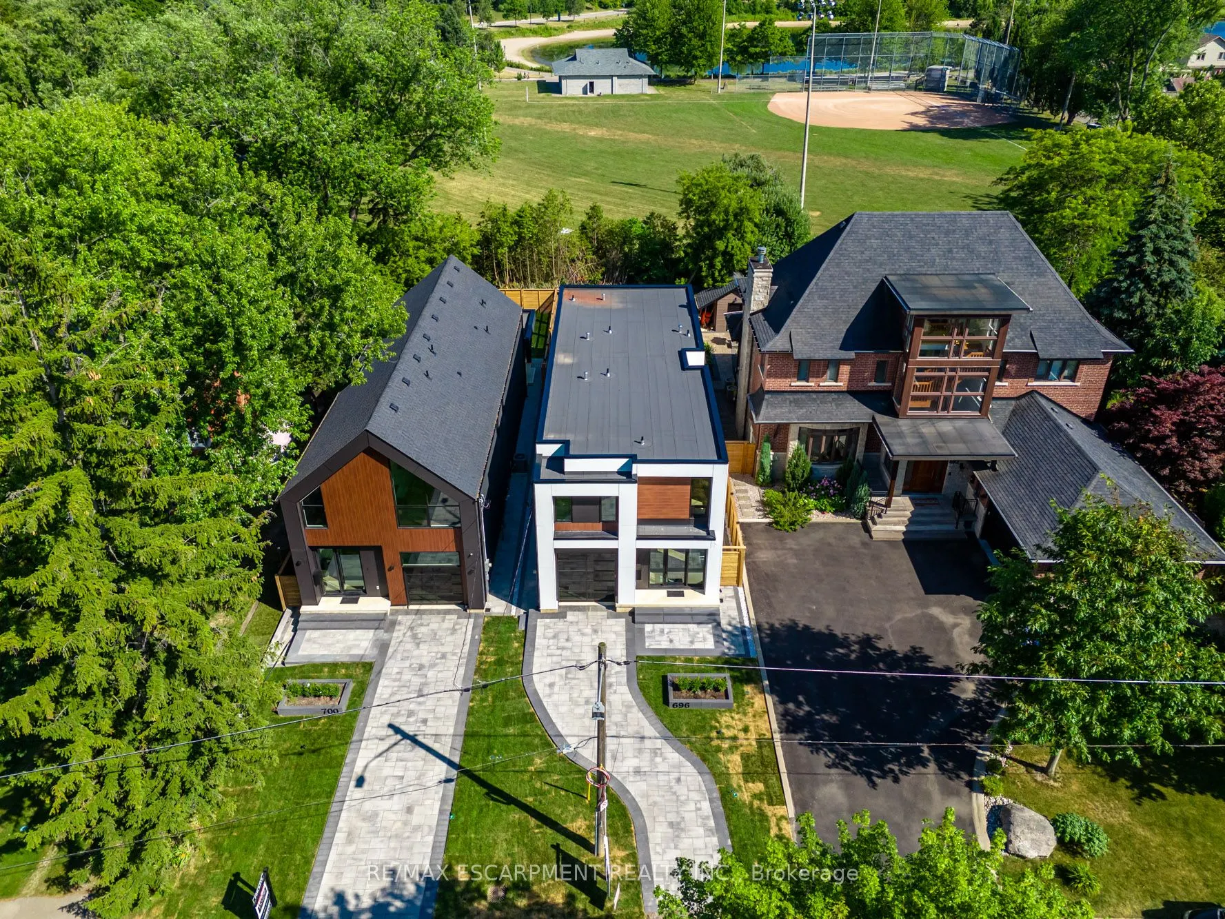 696 Montbeck Crescent