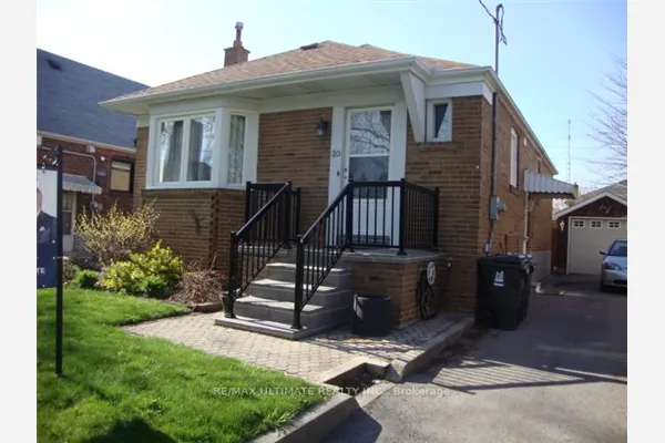 20 Boyd Avenue