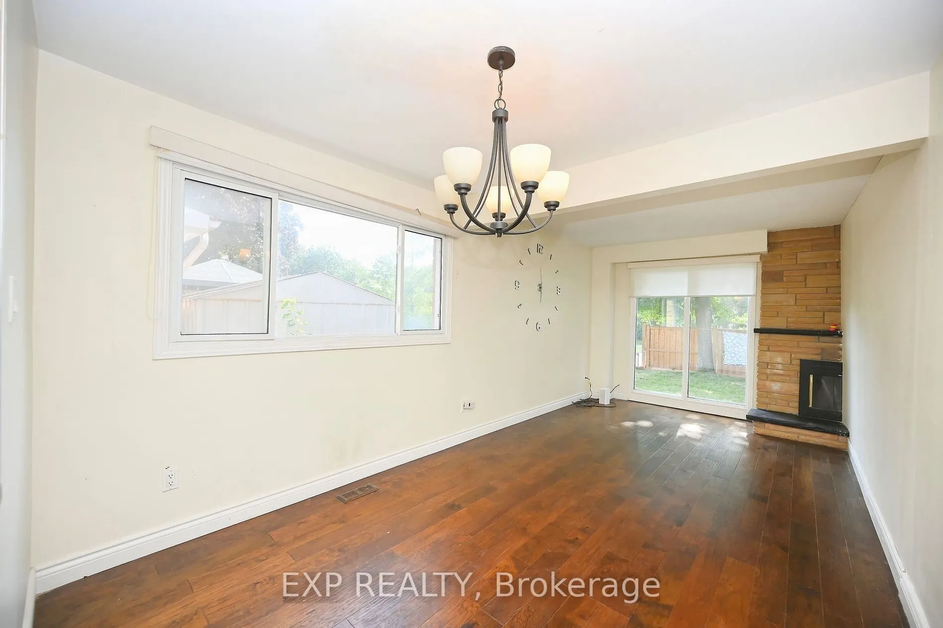 3 Moonstream Court, #3