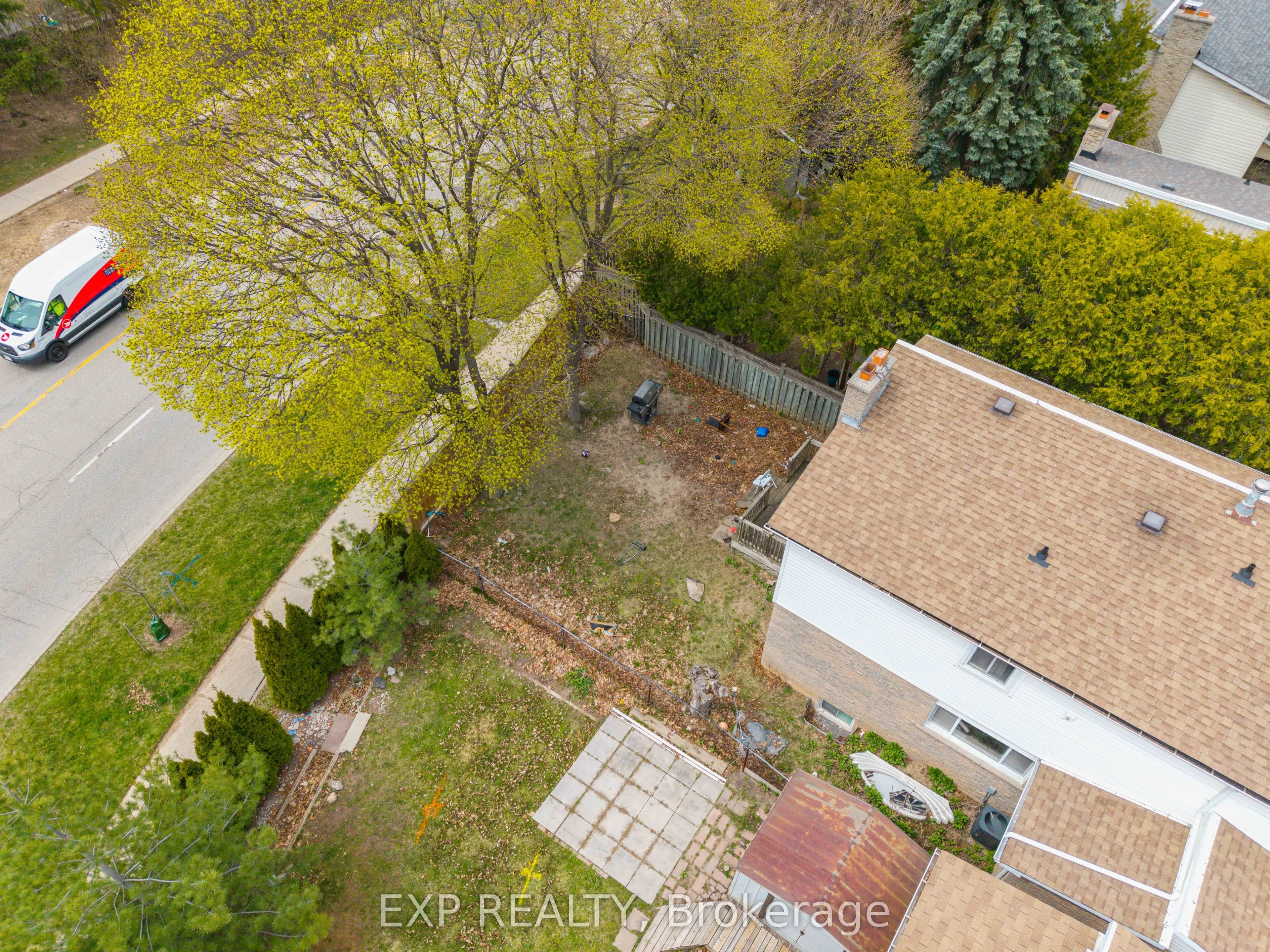 3 Moonstream Court, #3