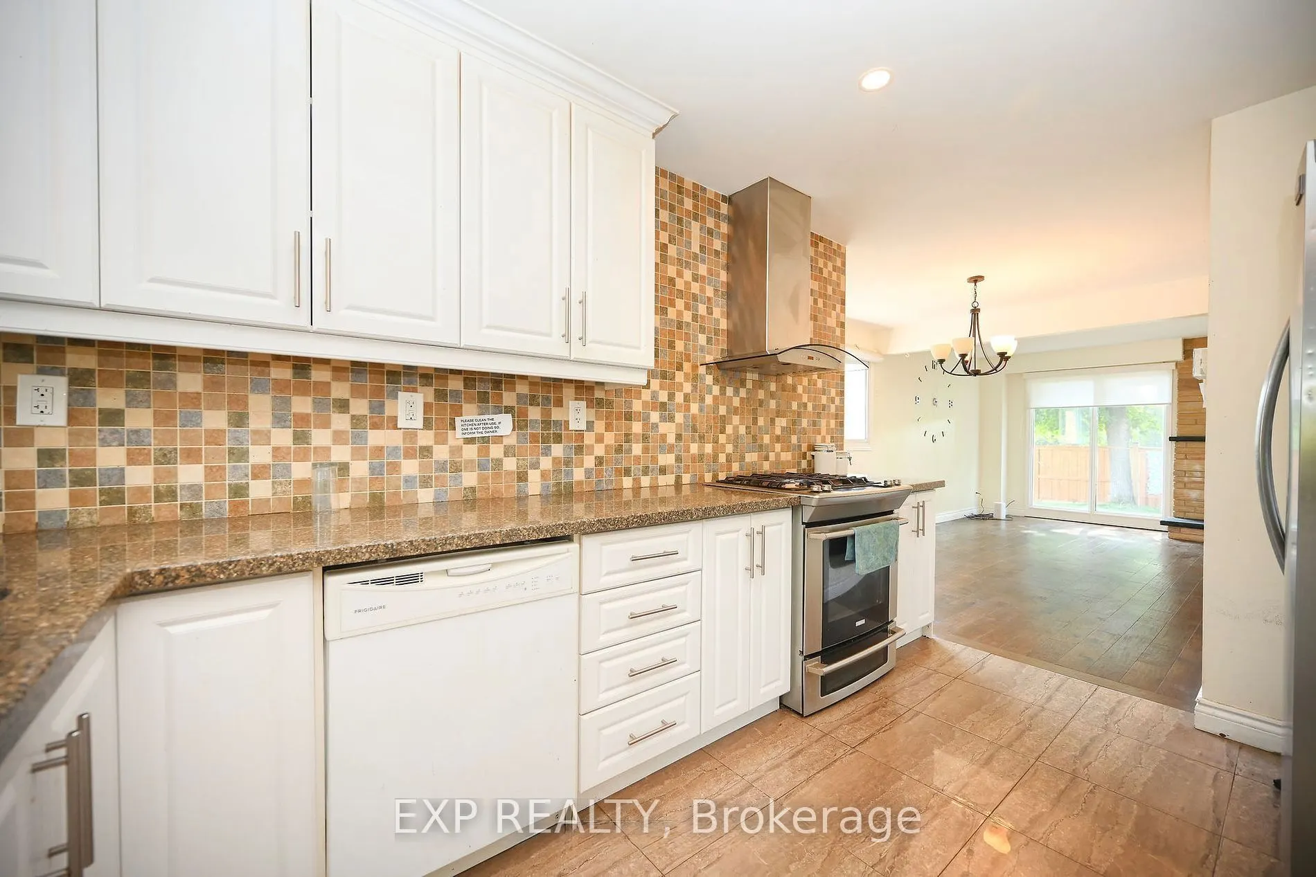 3 Moonstream Court, #3