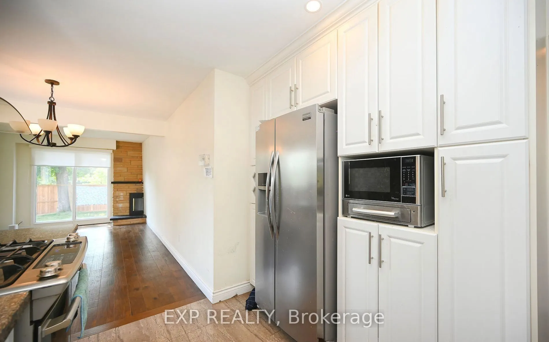 3 Moonstream Court, #3