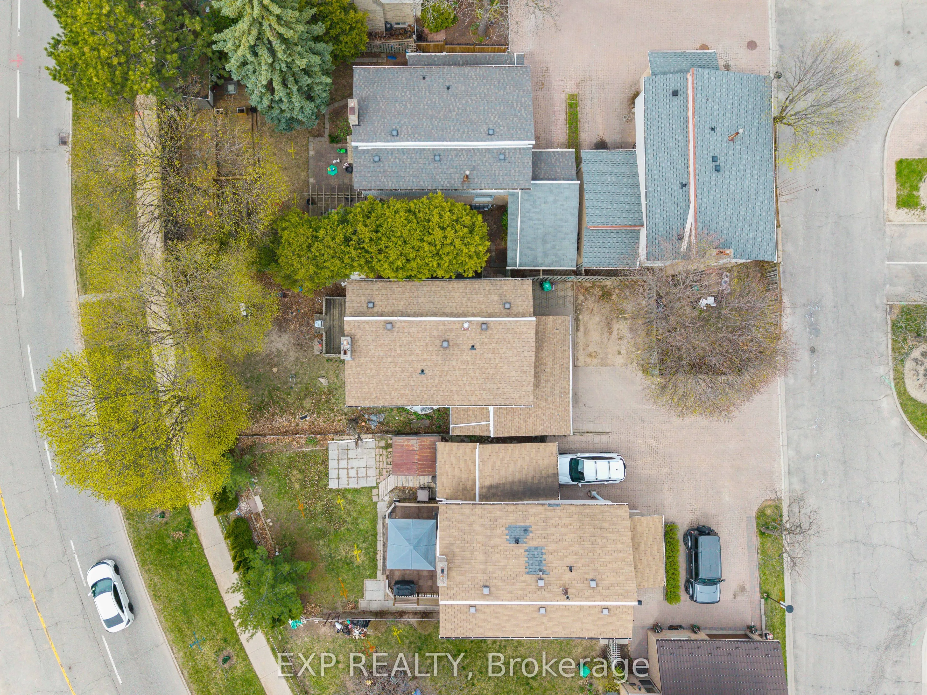 3 Moonstream Court, #3