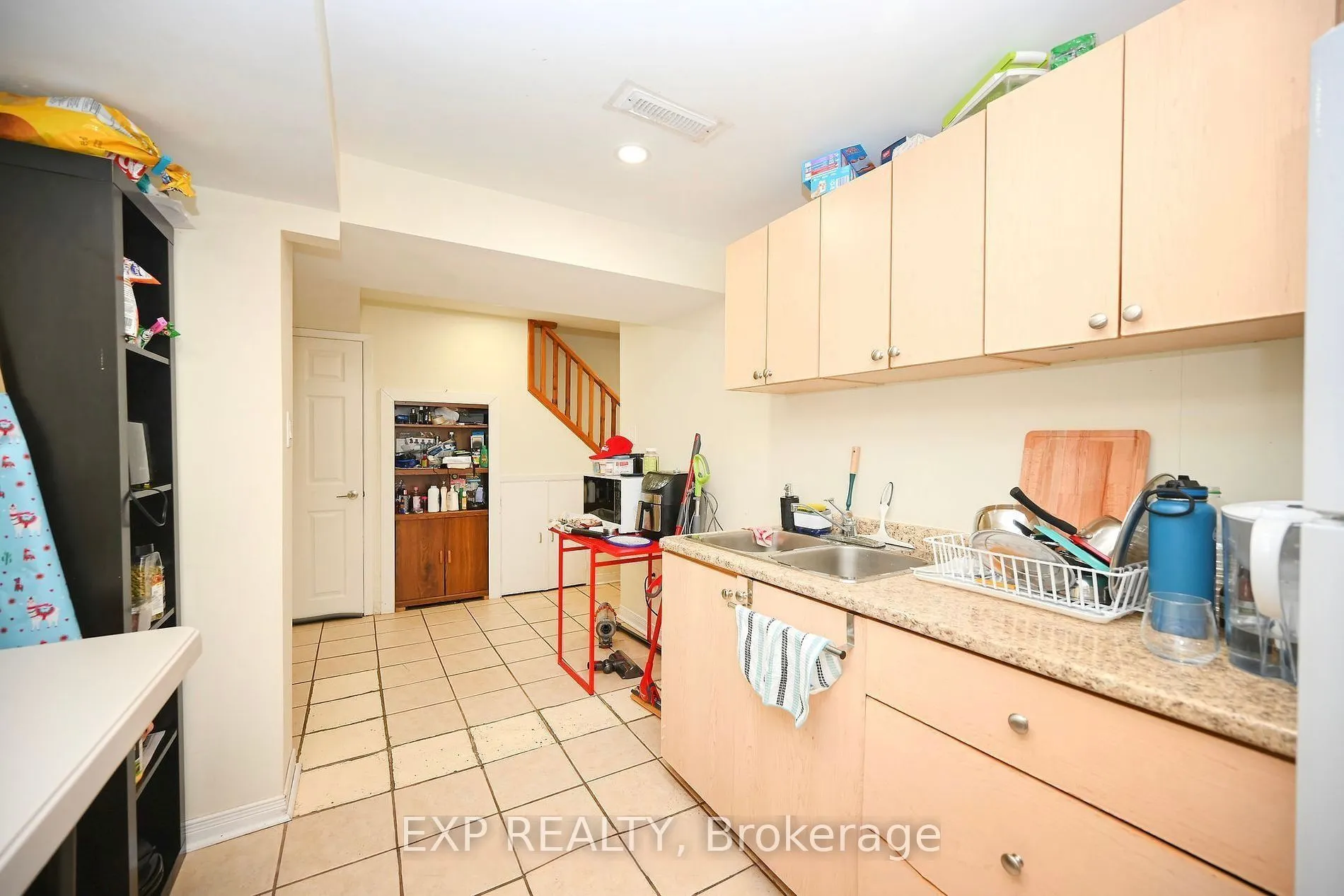 3 Moonstream Court, #3
