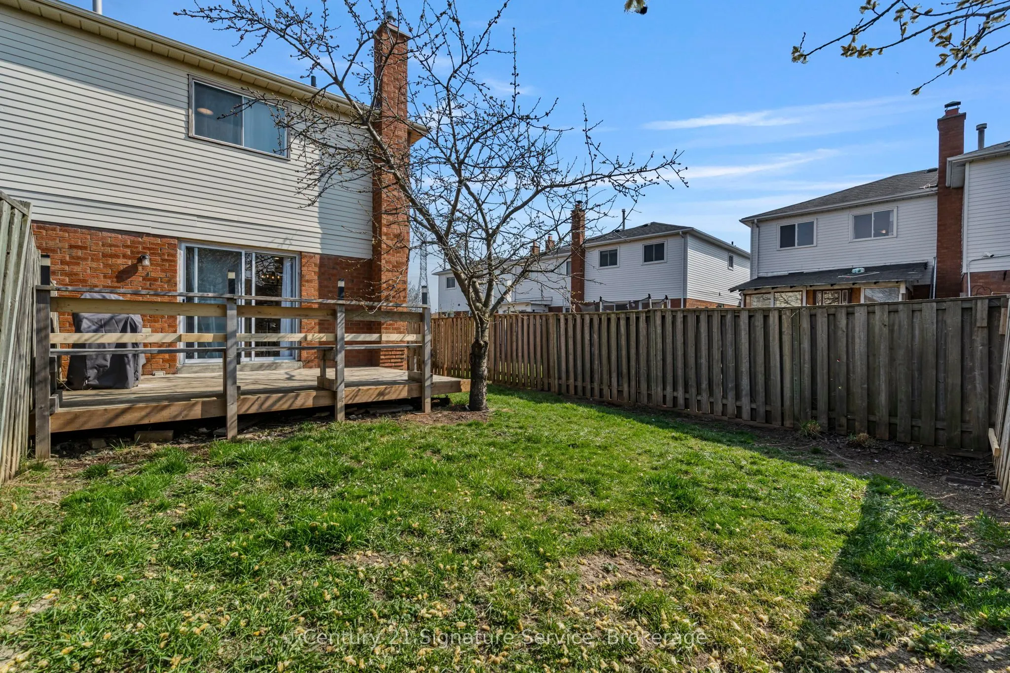 80 Dutch Crescent