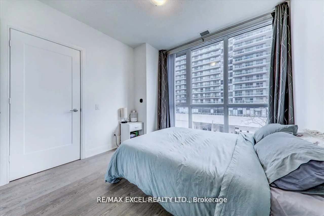 70 Annie Craig Drive, #415