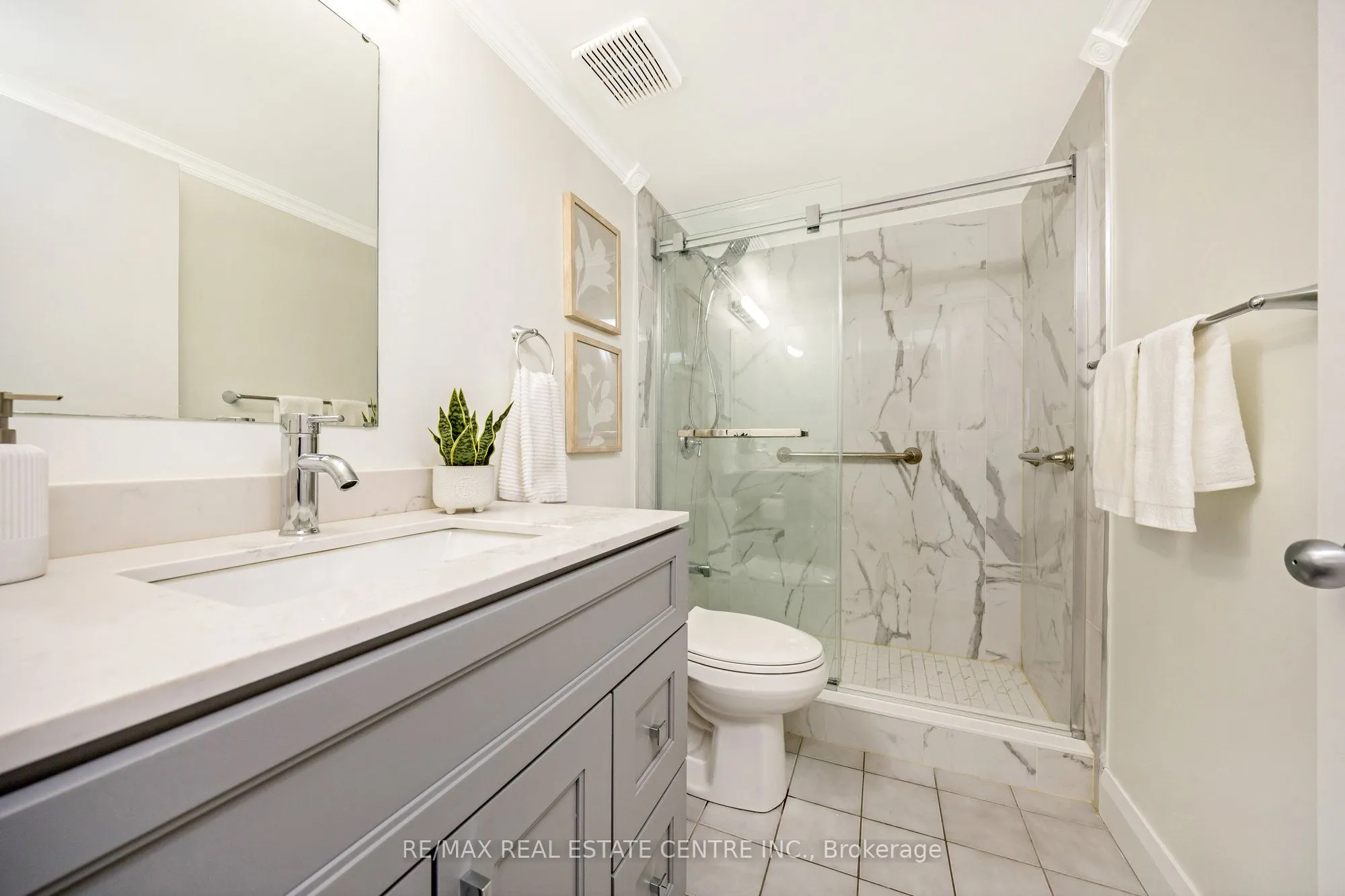 4185 Shipp Drive, #512