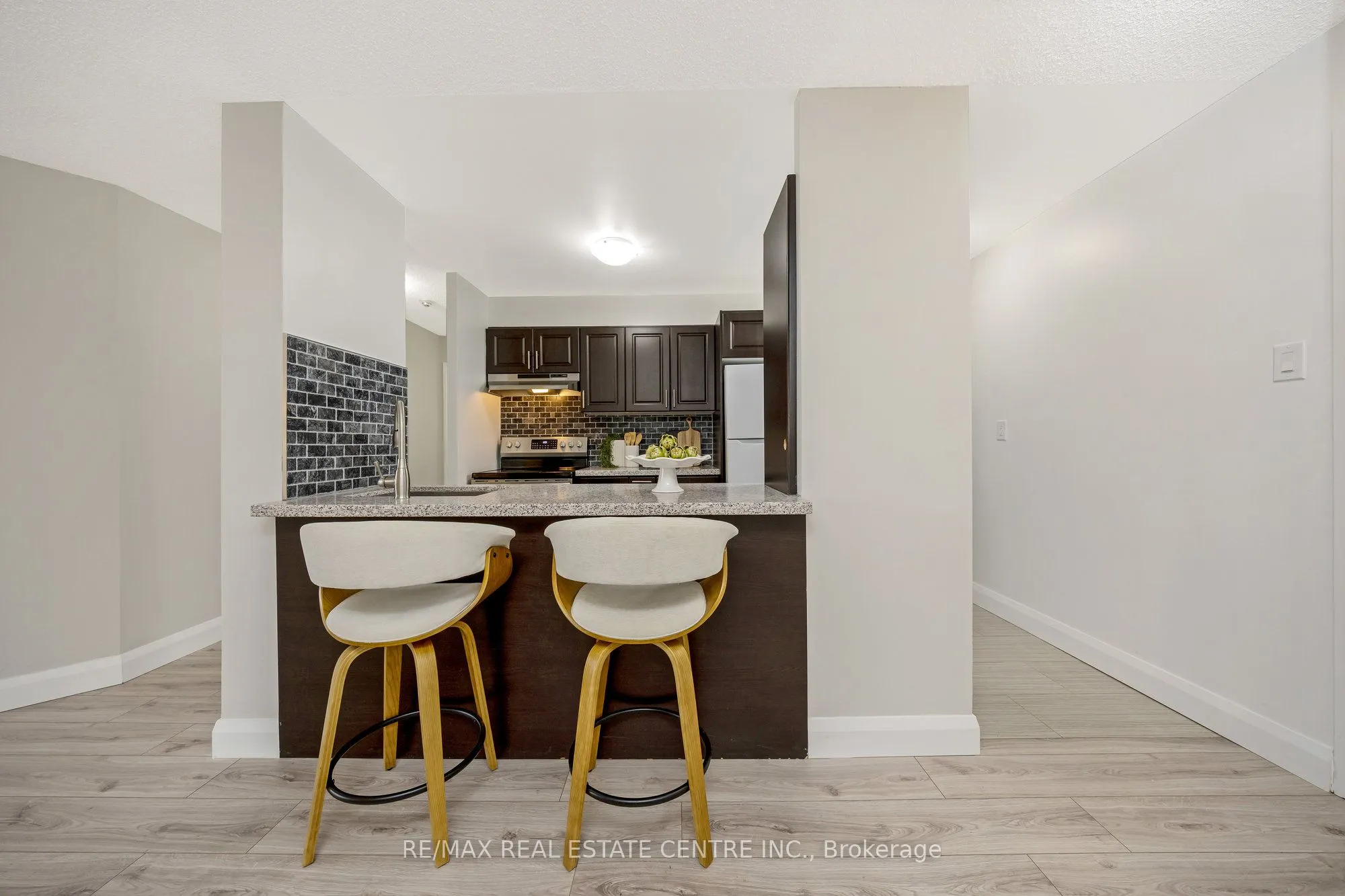 4185 Shipp Drive, #512