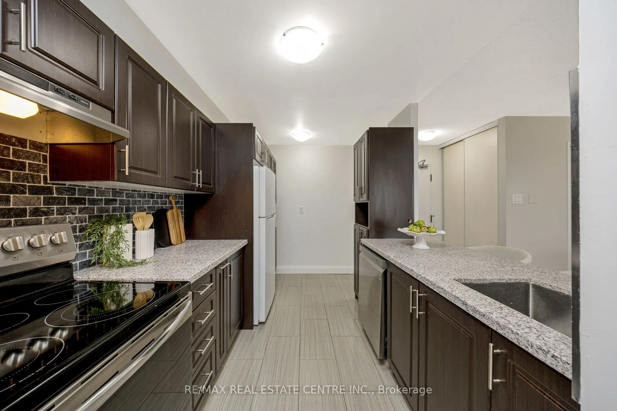 4185 Shipp Drive, #512